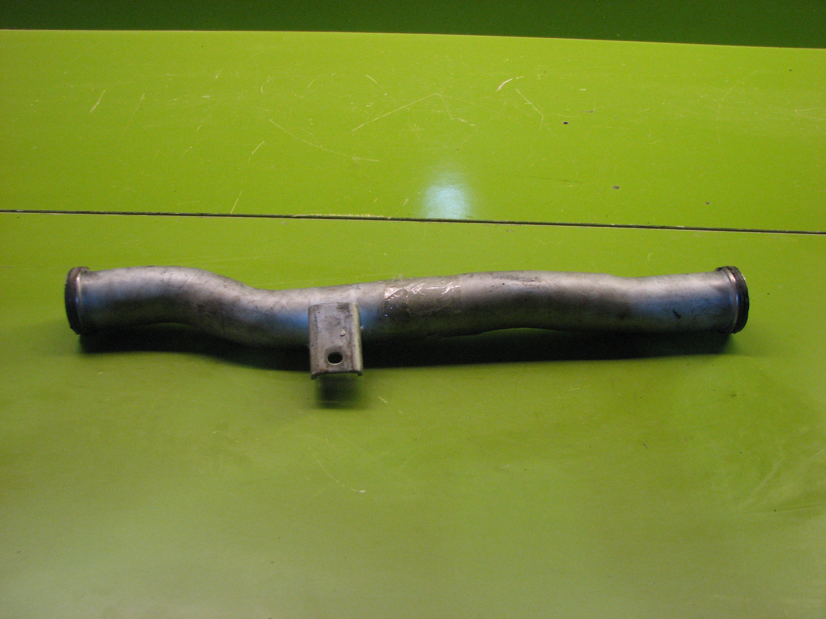 لواه فرعی اب وسط سرسیلندر هیوندای کیا