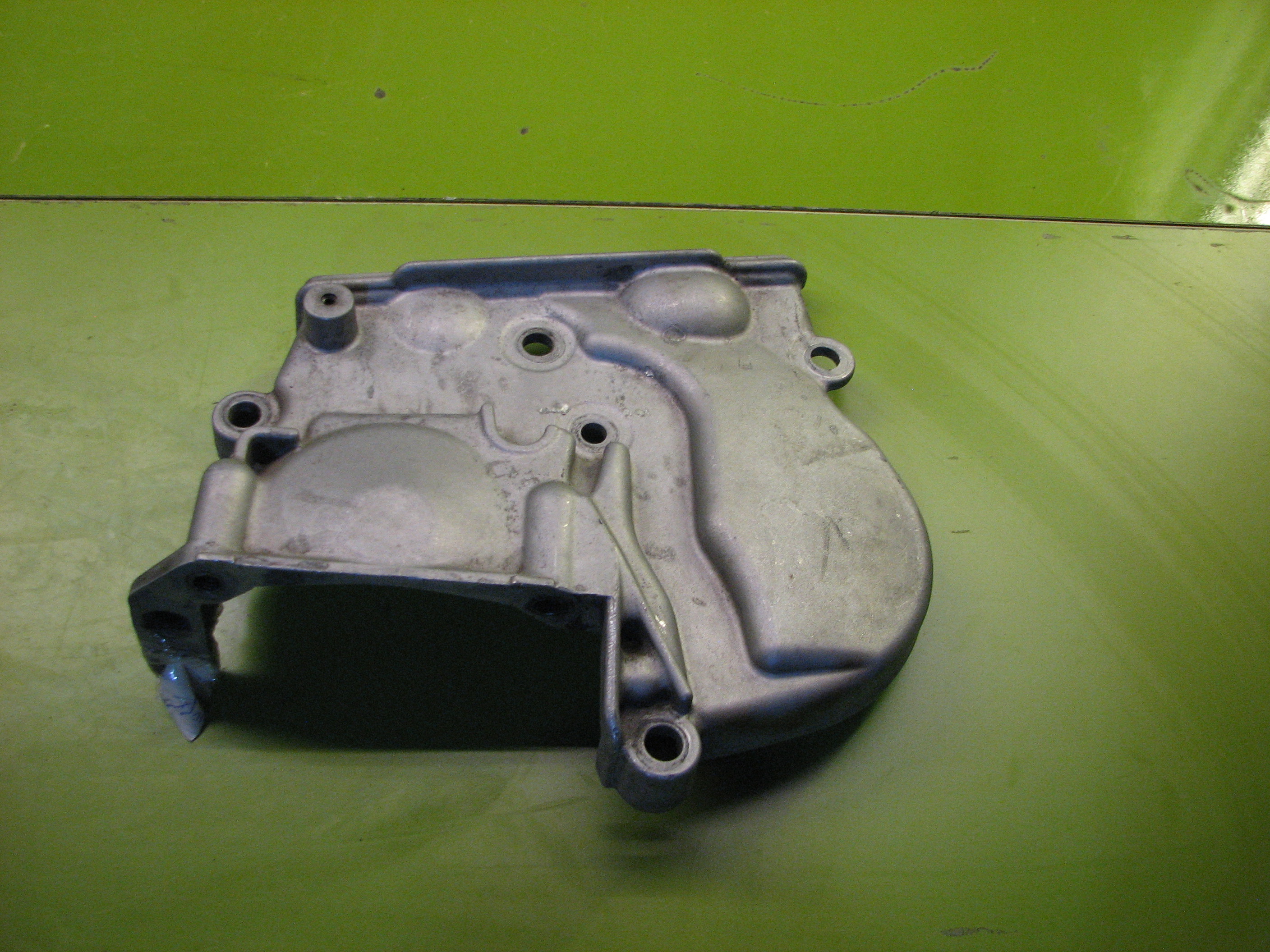 قاب آلومینیمی بالا تسمه تایم رنو     