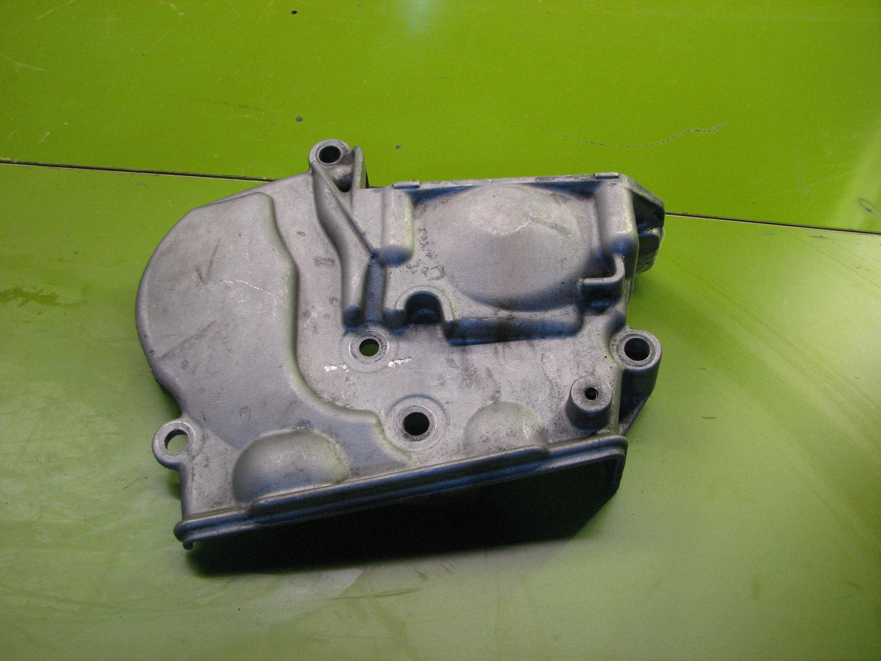 قاب آلومینیمی بالا تسمه تایم رنو     