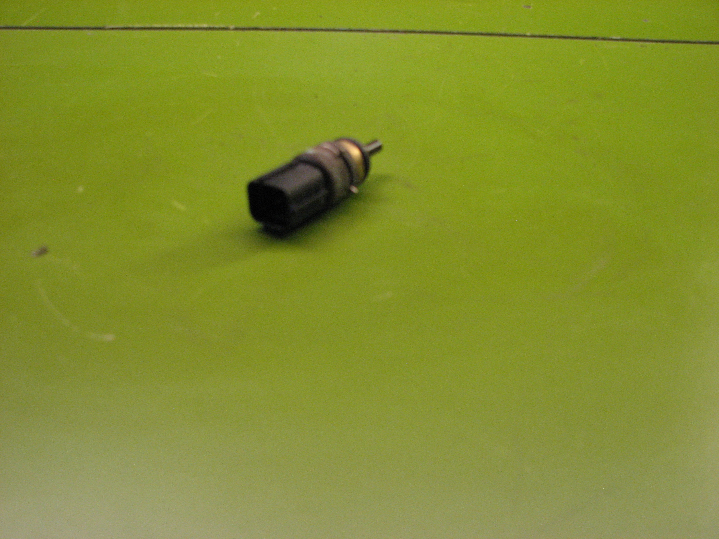 فشنگی آب هیوندای کیا 