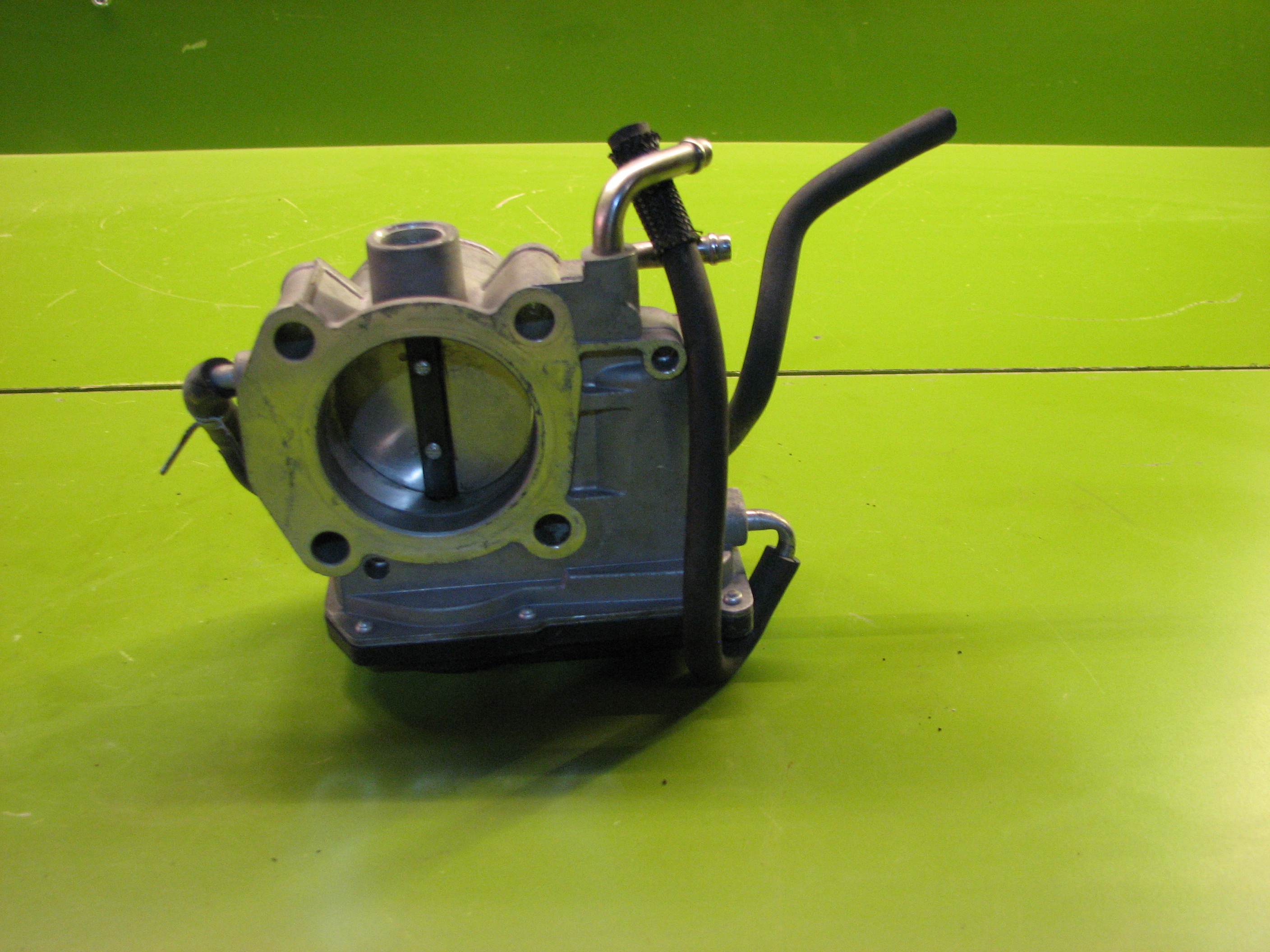 دریچه گاز کمری