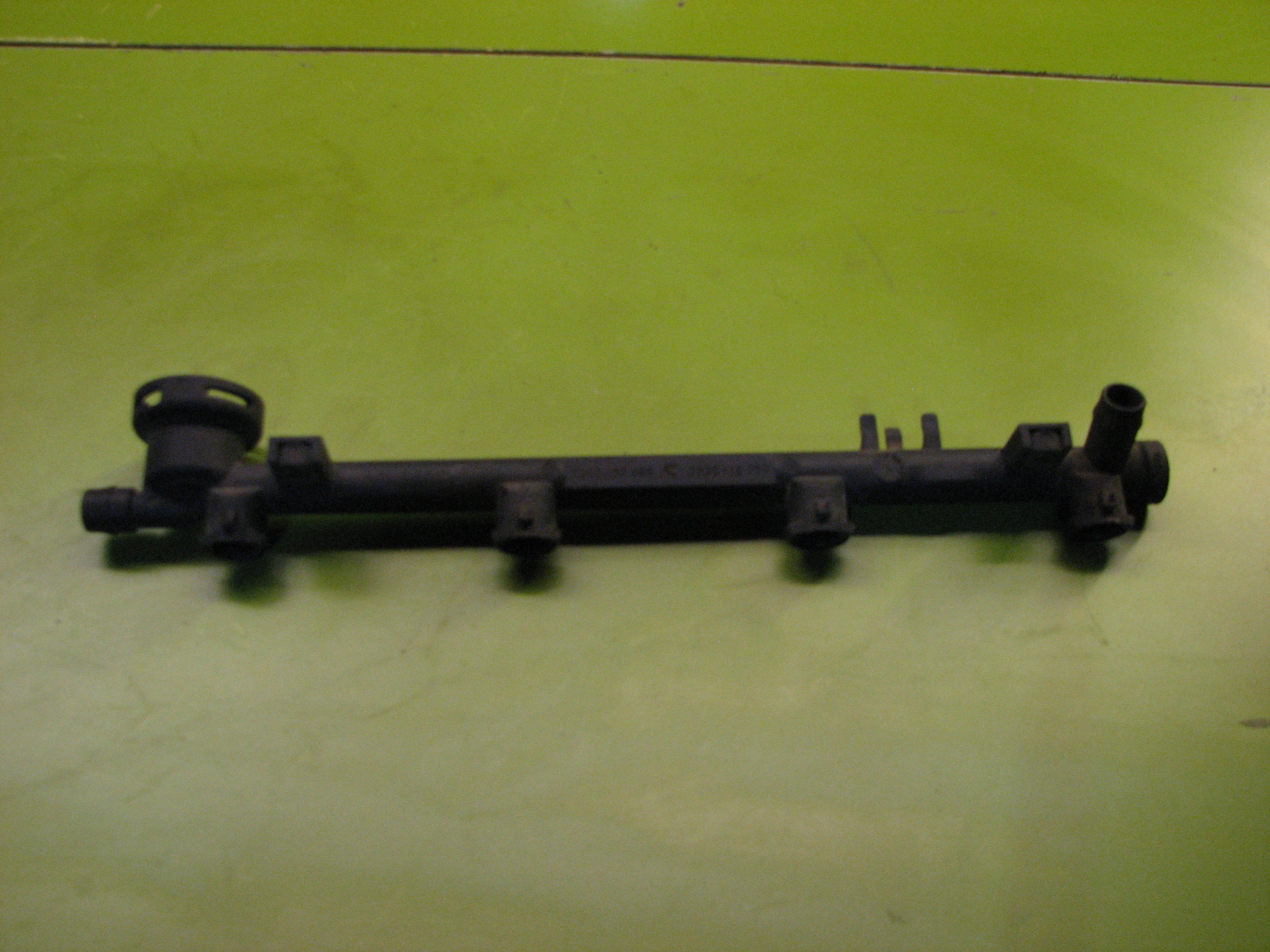 ریل سوخت رنو