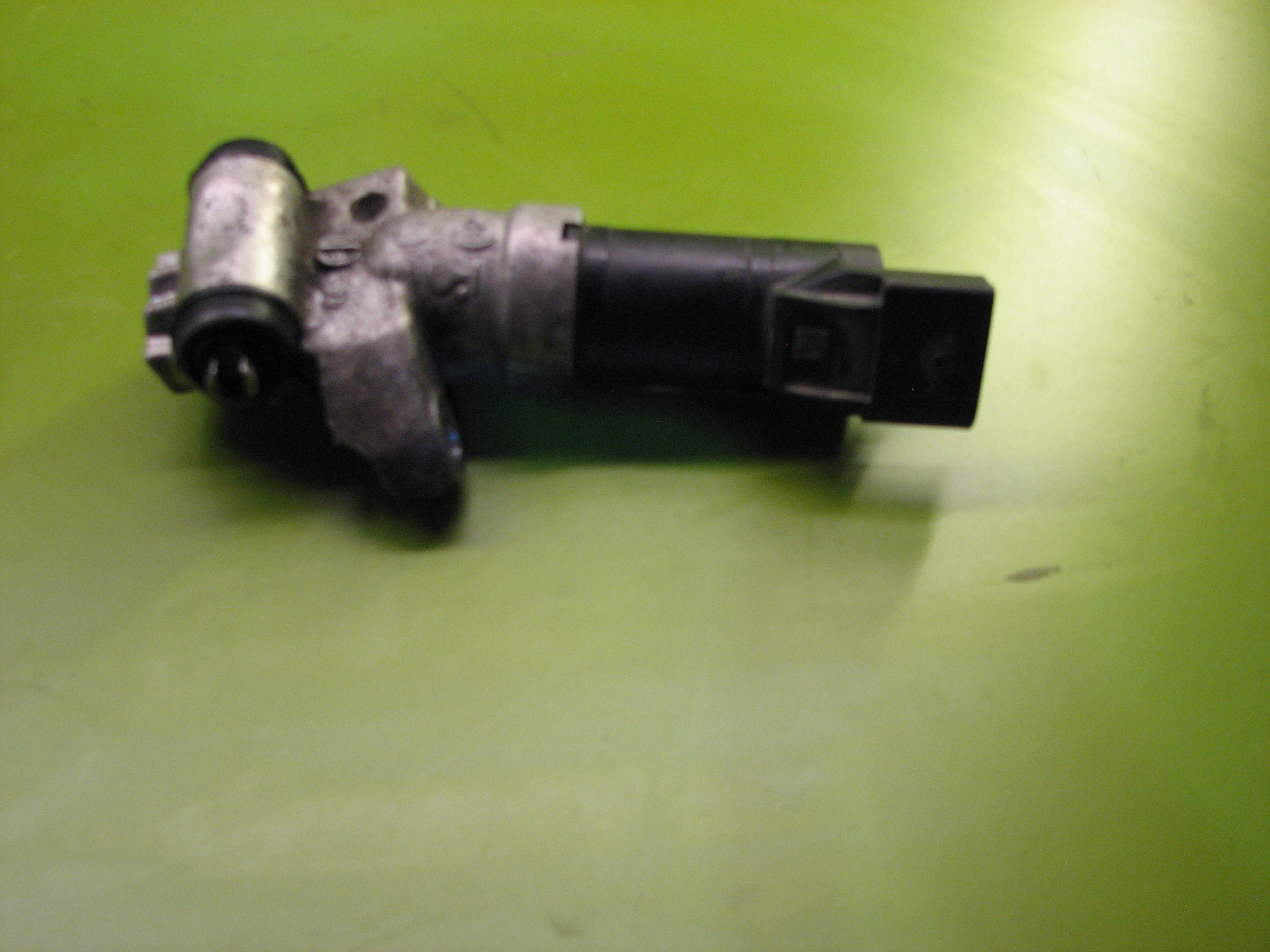 موتور محرک ترمز دستی عقب پورشه