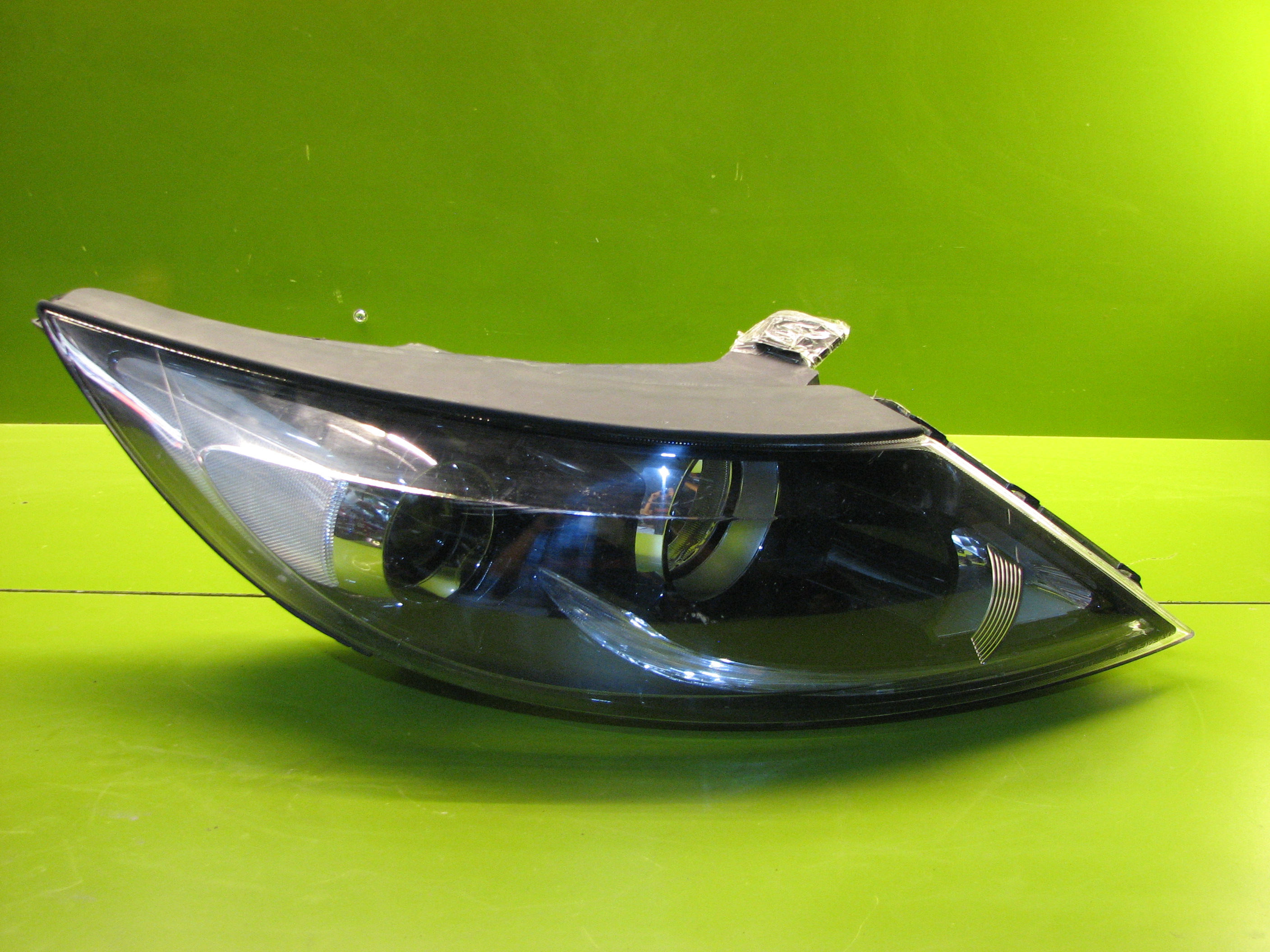 چراغ جلوی اسپورتیج (چپ)