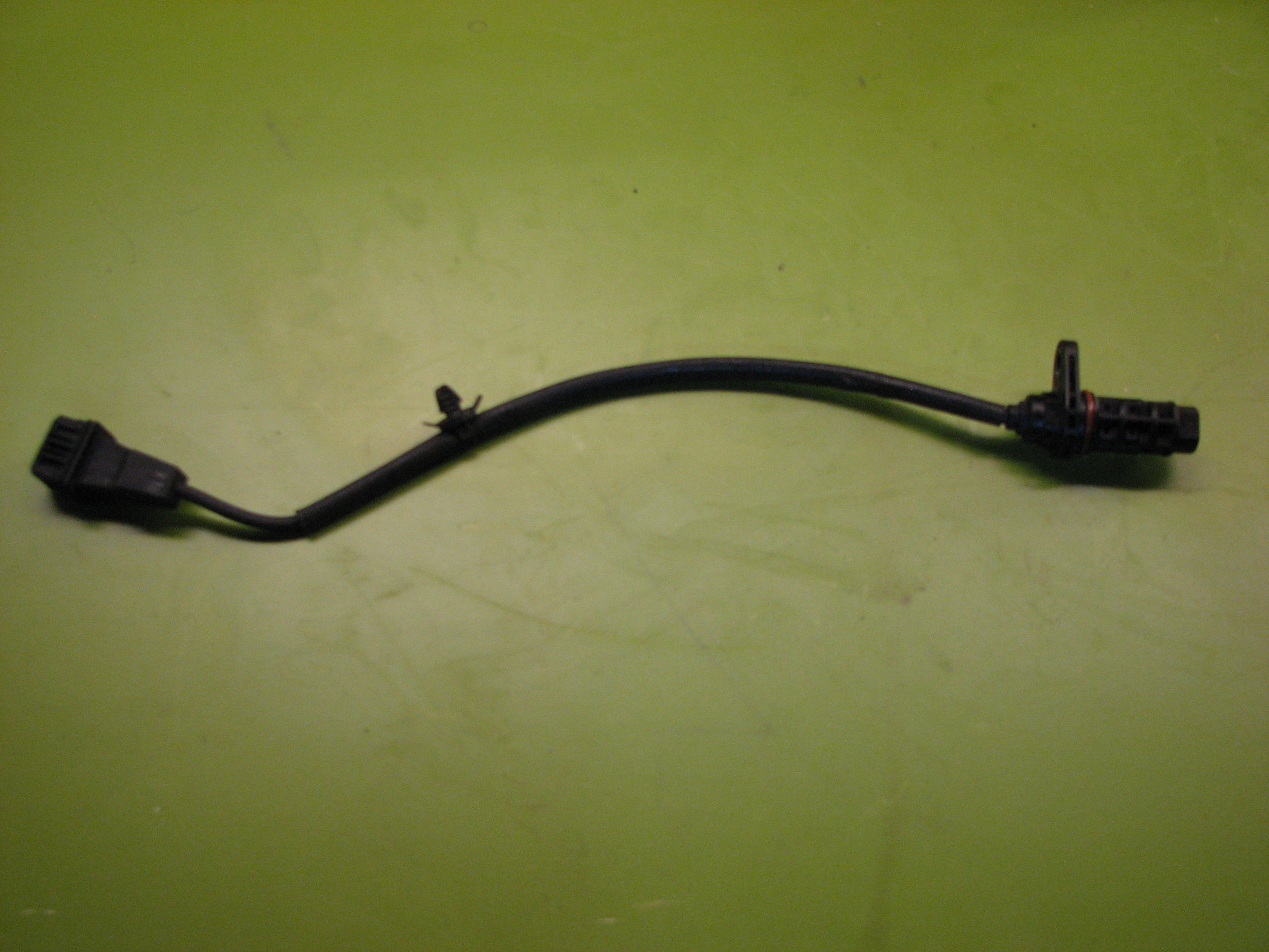 سنسور پشت موتور 4 سیلندر