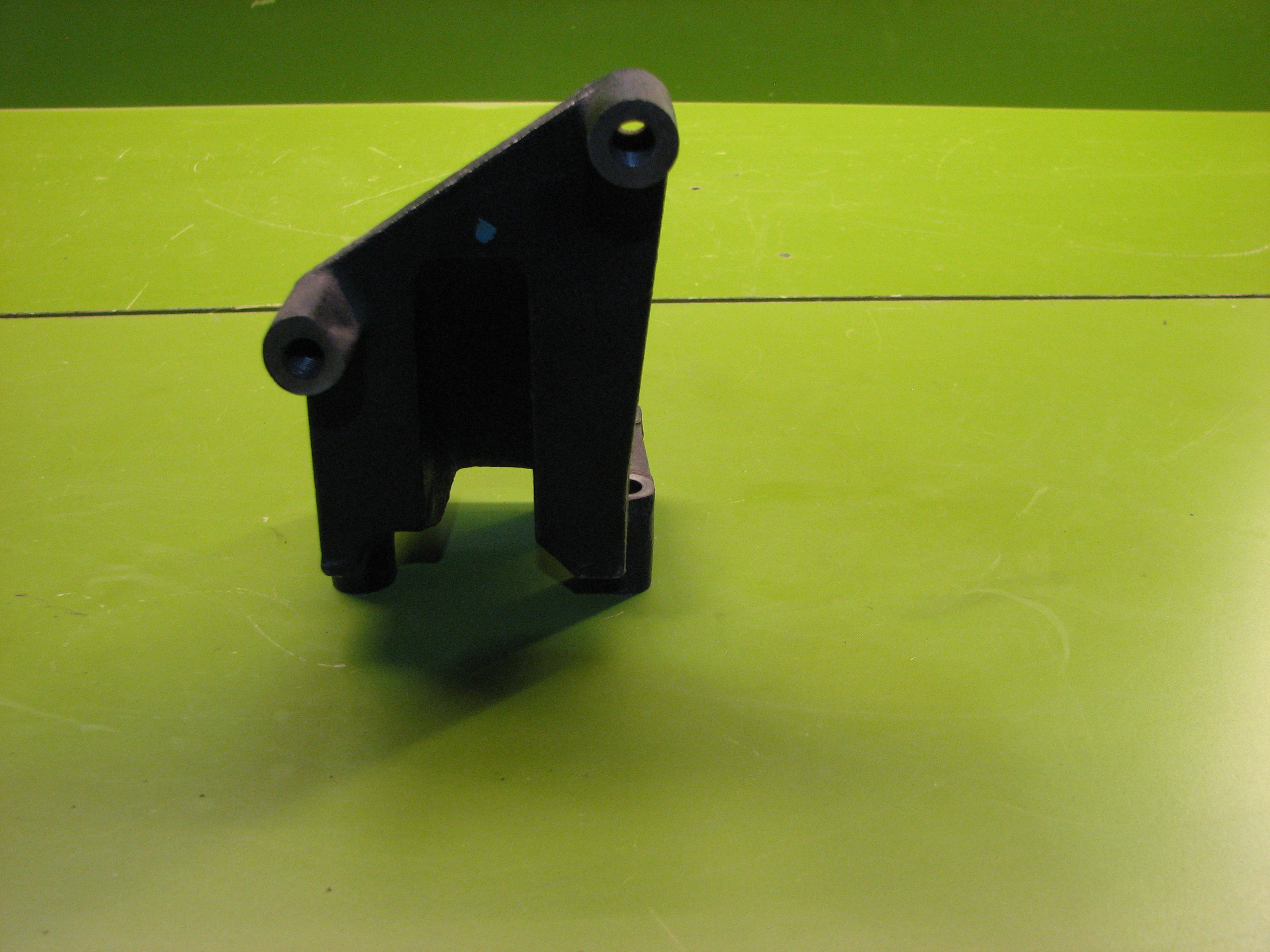 پایه چدنی وسط سیلندر