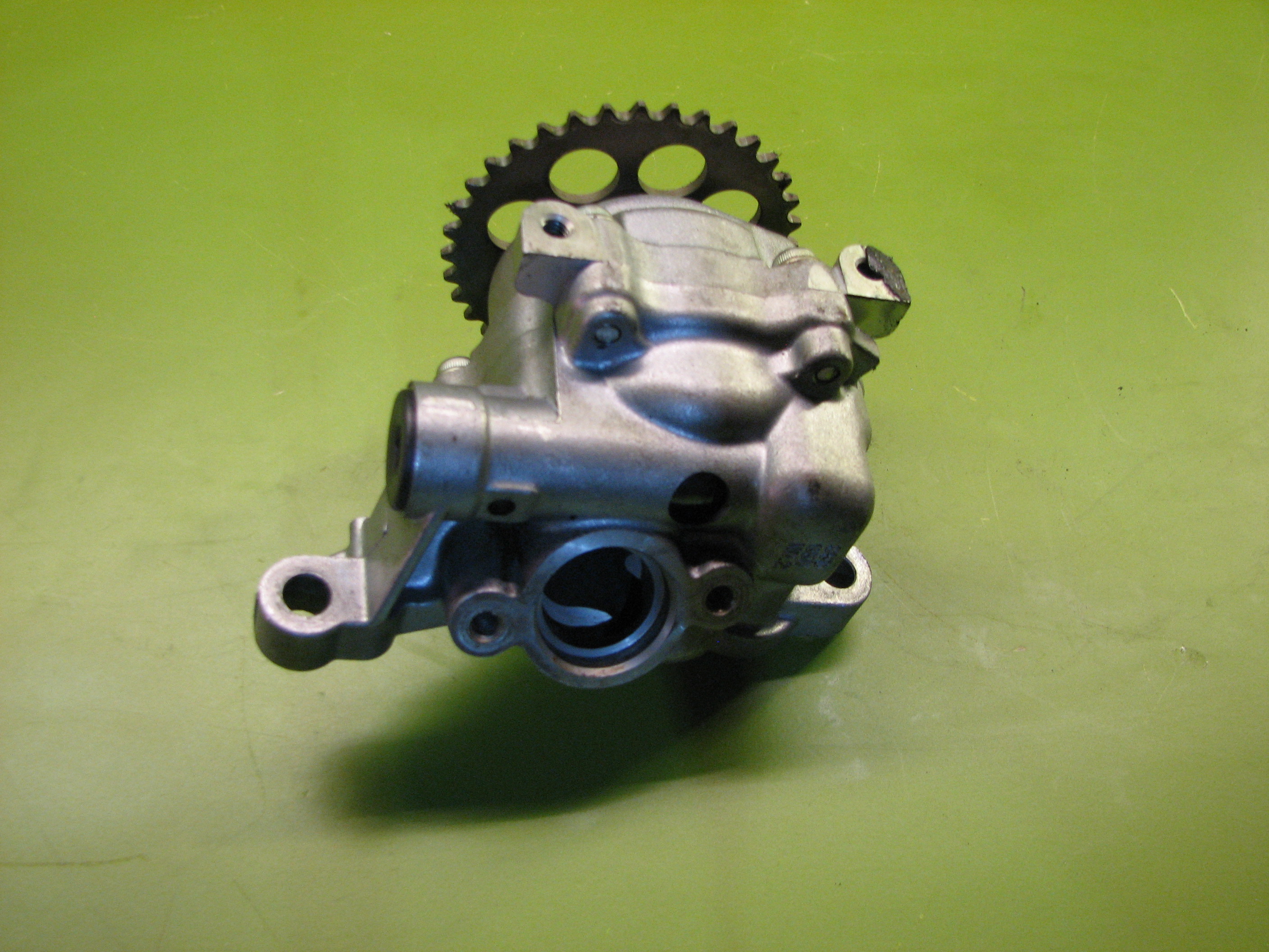 اویل پمپ ویتارا 2000