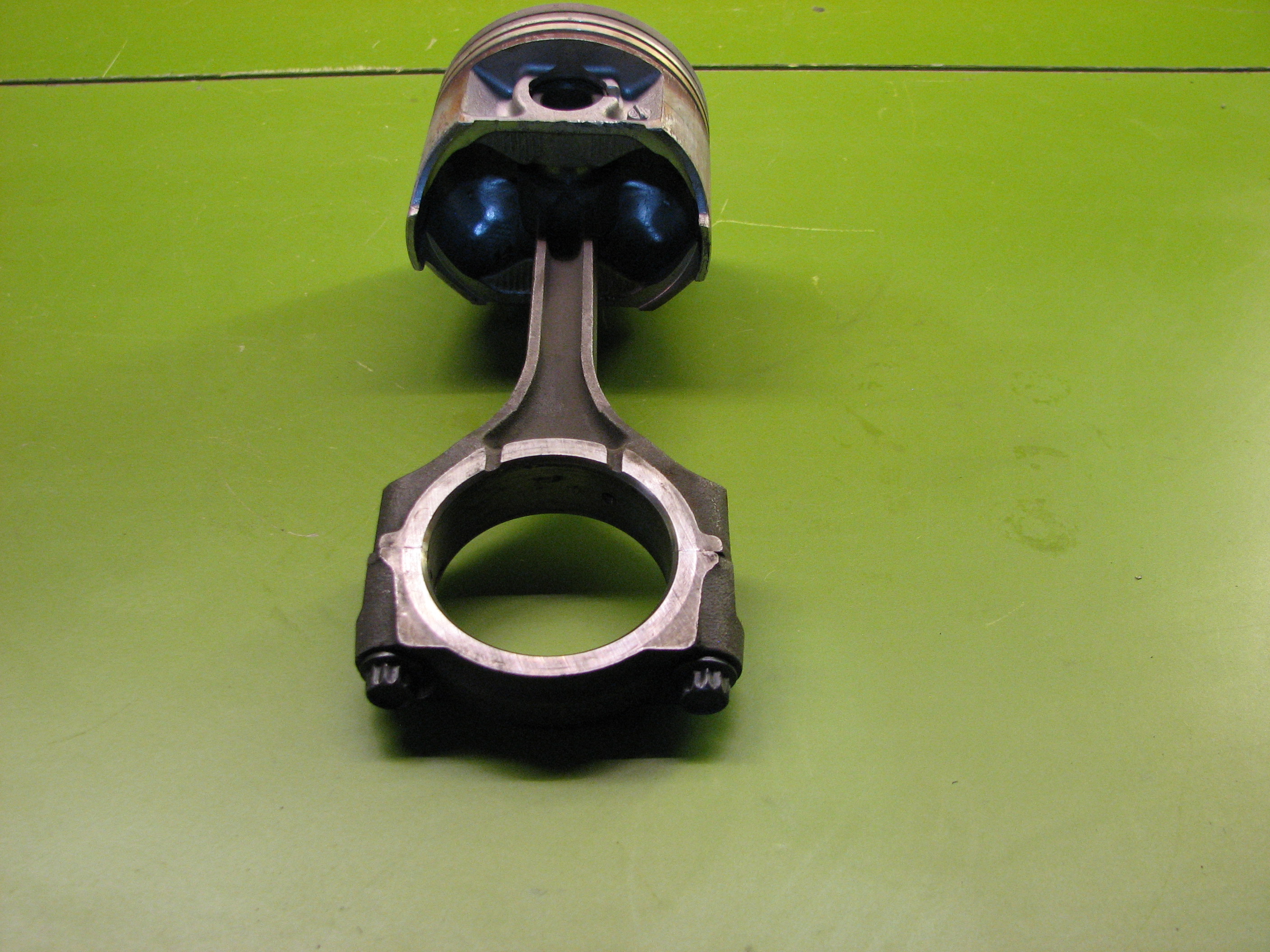 شاتون و پیستون ویتارا 2000