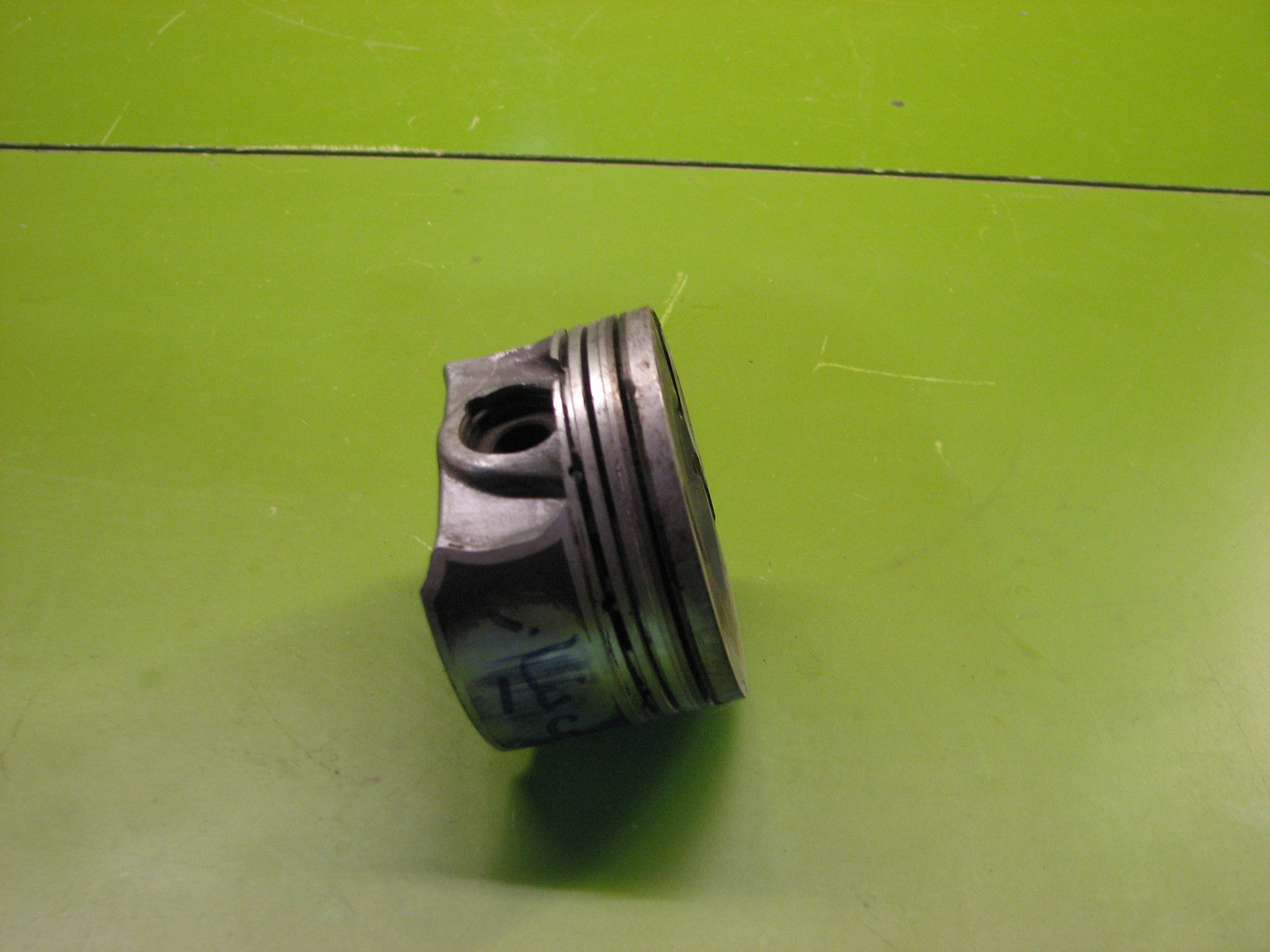 پیستون فوتون