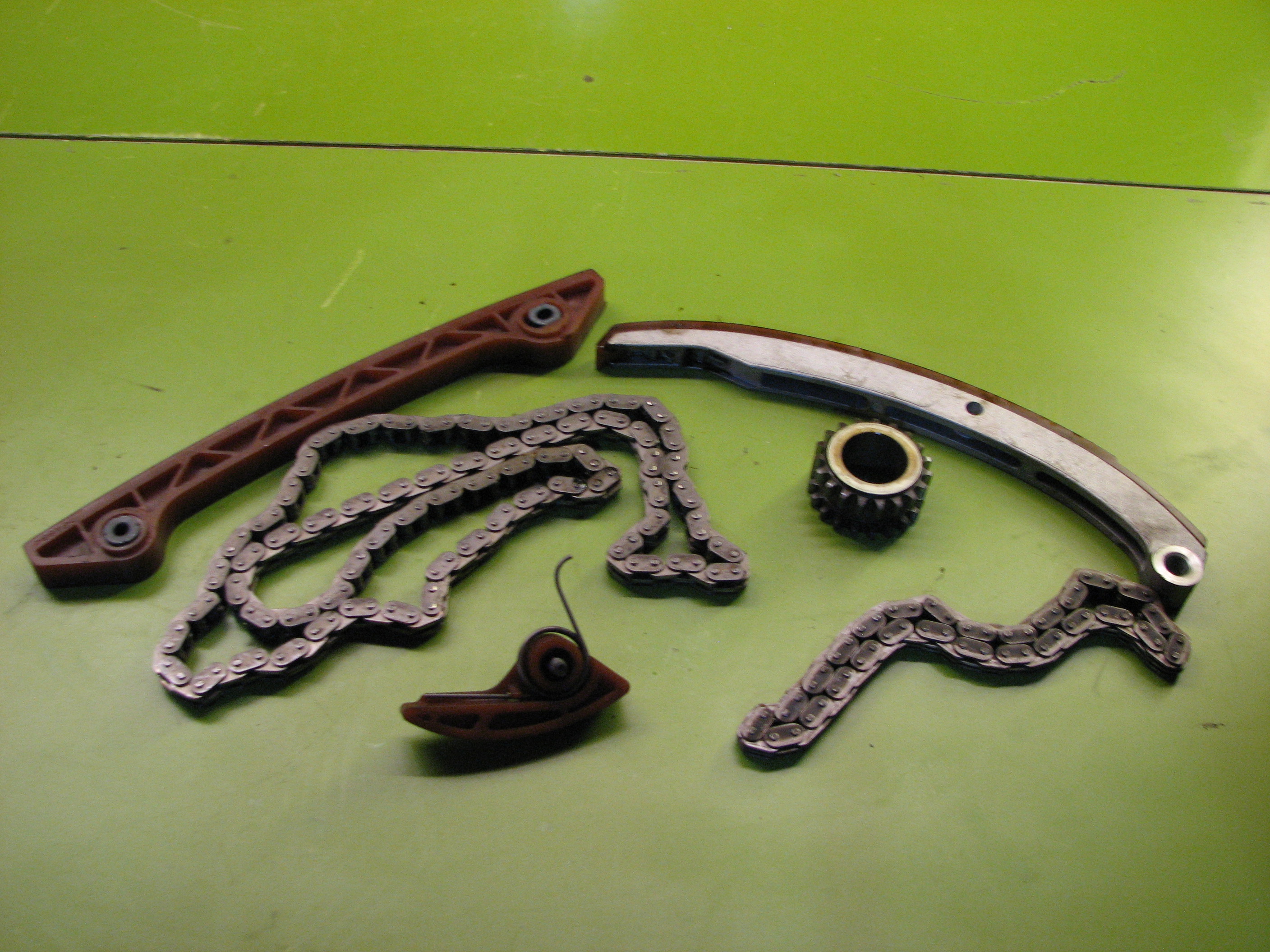 بالشتک -زنجیر تایم مزدا 3