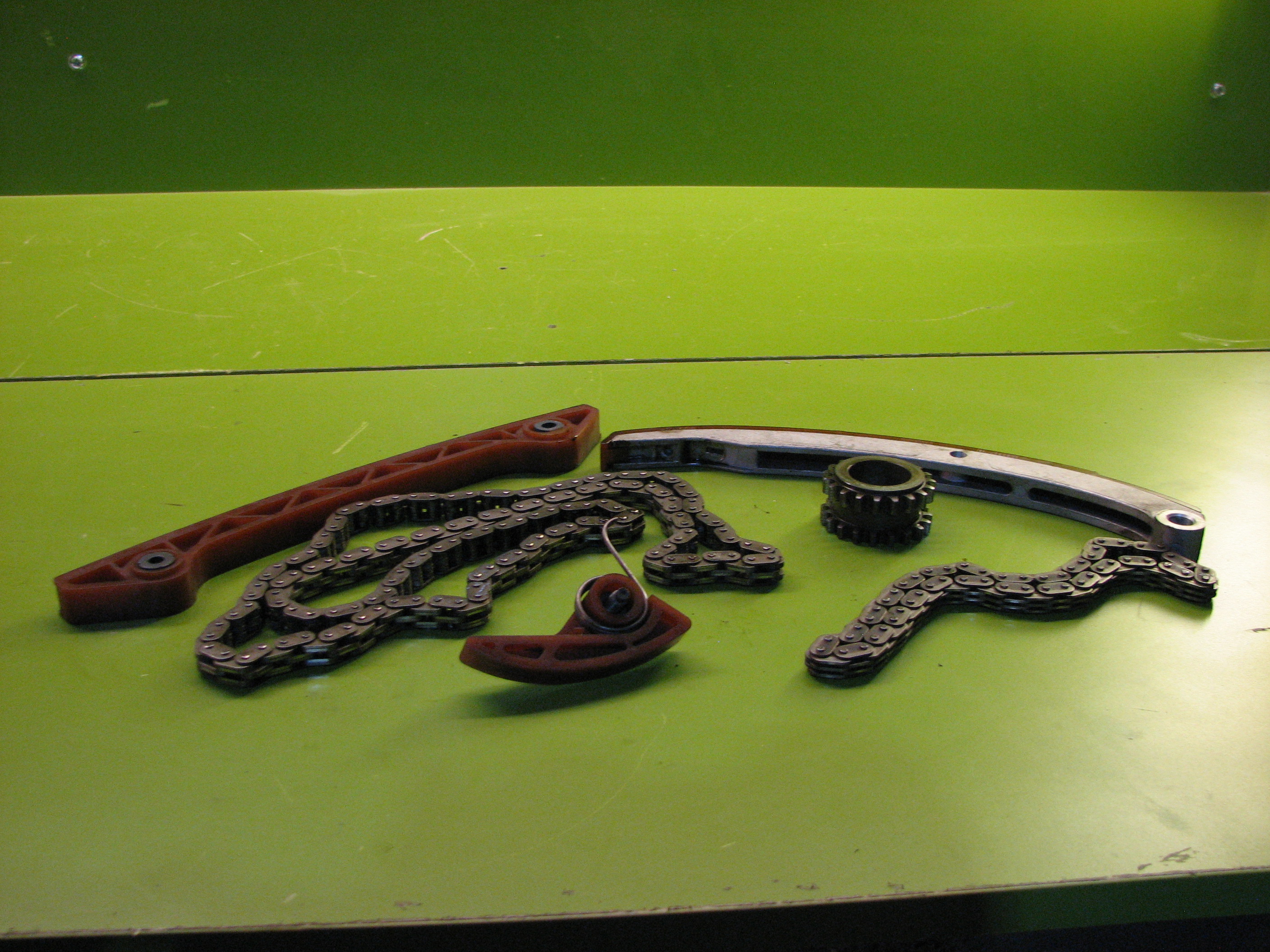 بالشتک -زنجیر تایم مزدا 3