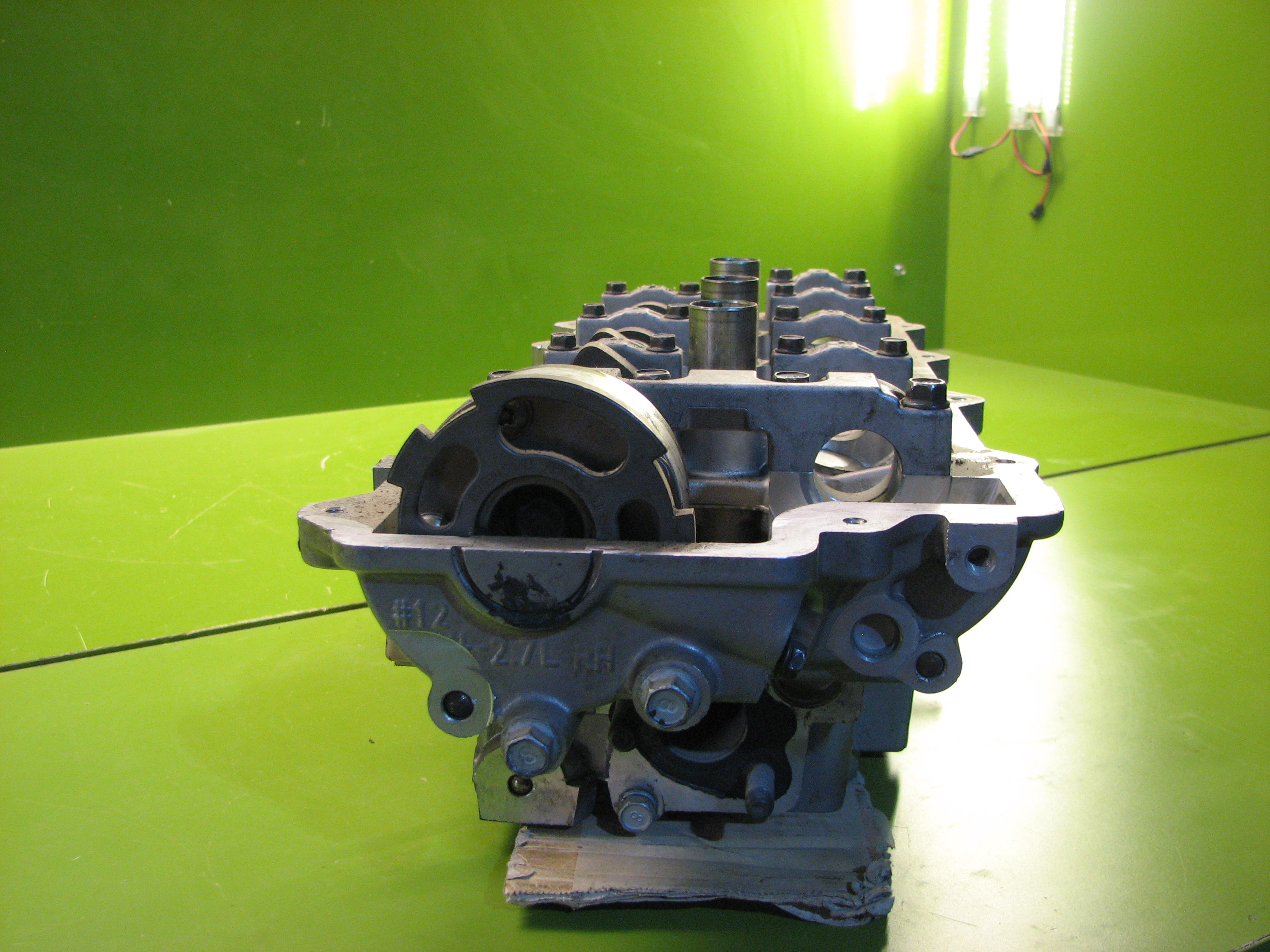 سر سیلندر سانتافه 2/7 - چپ - N2