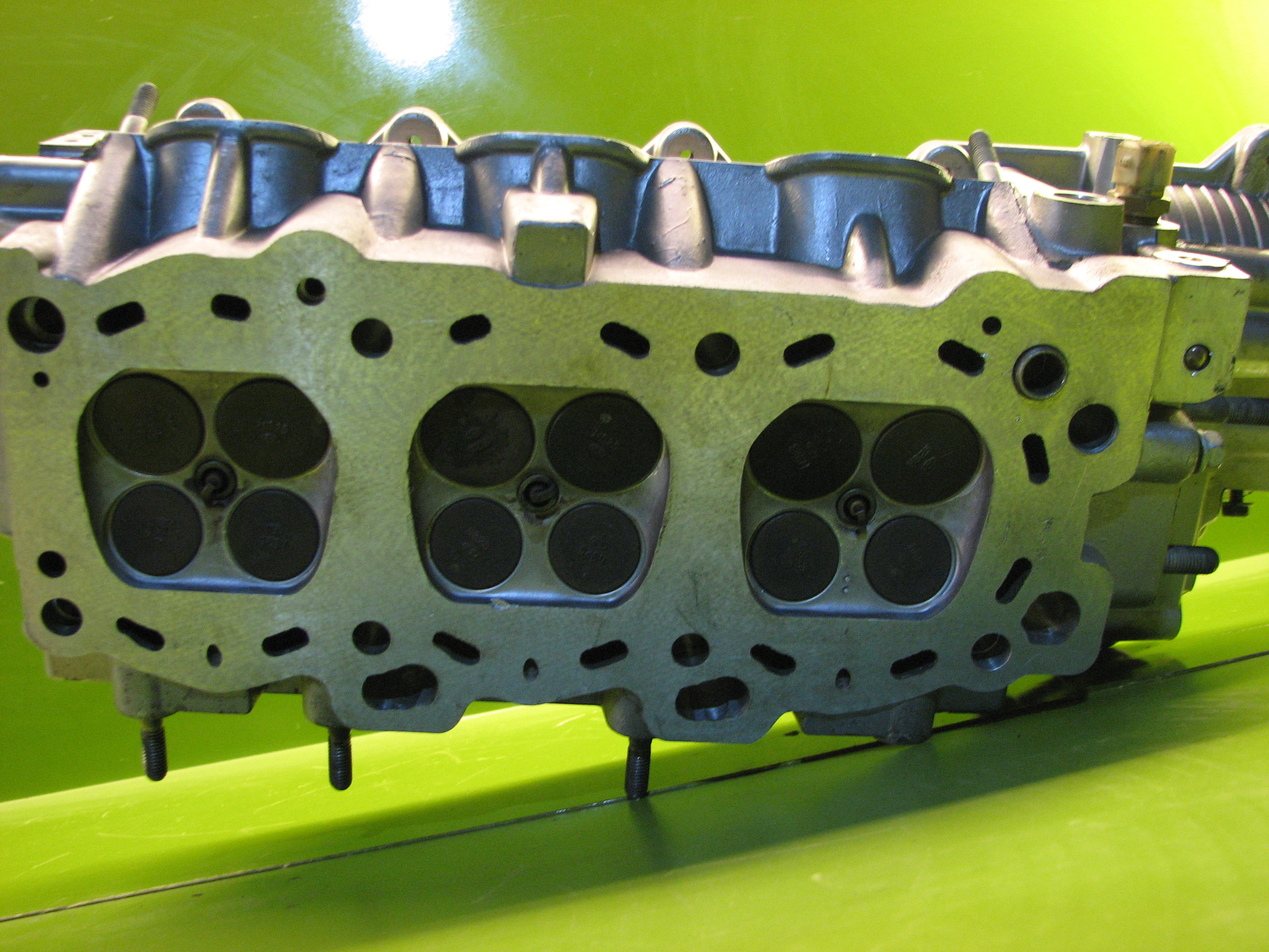 سر سیلندر سانتافه 2/7 - چپ - N2