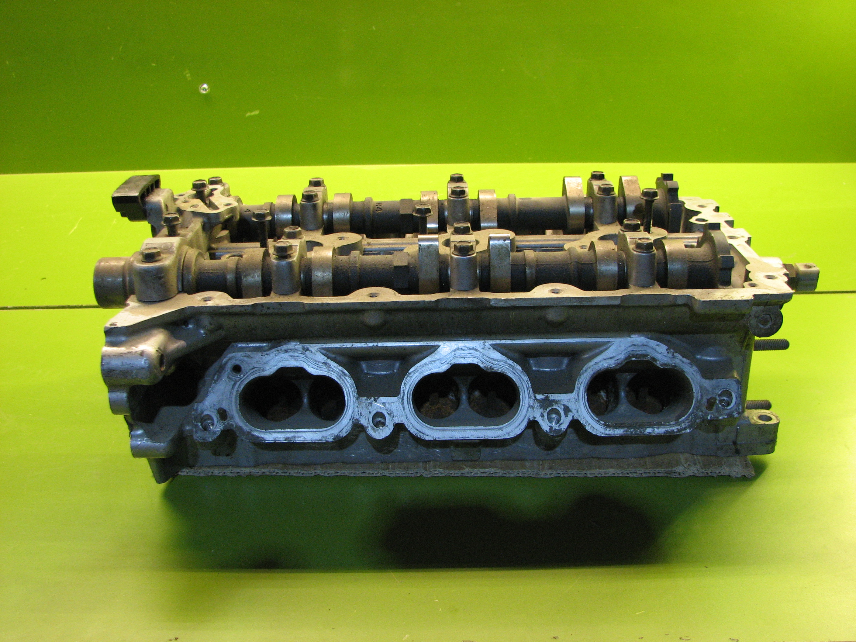 سر سیلندر سانتافه 3500 (راست) شماره 3