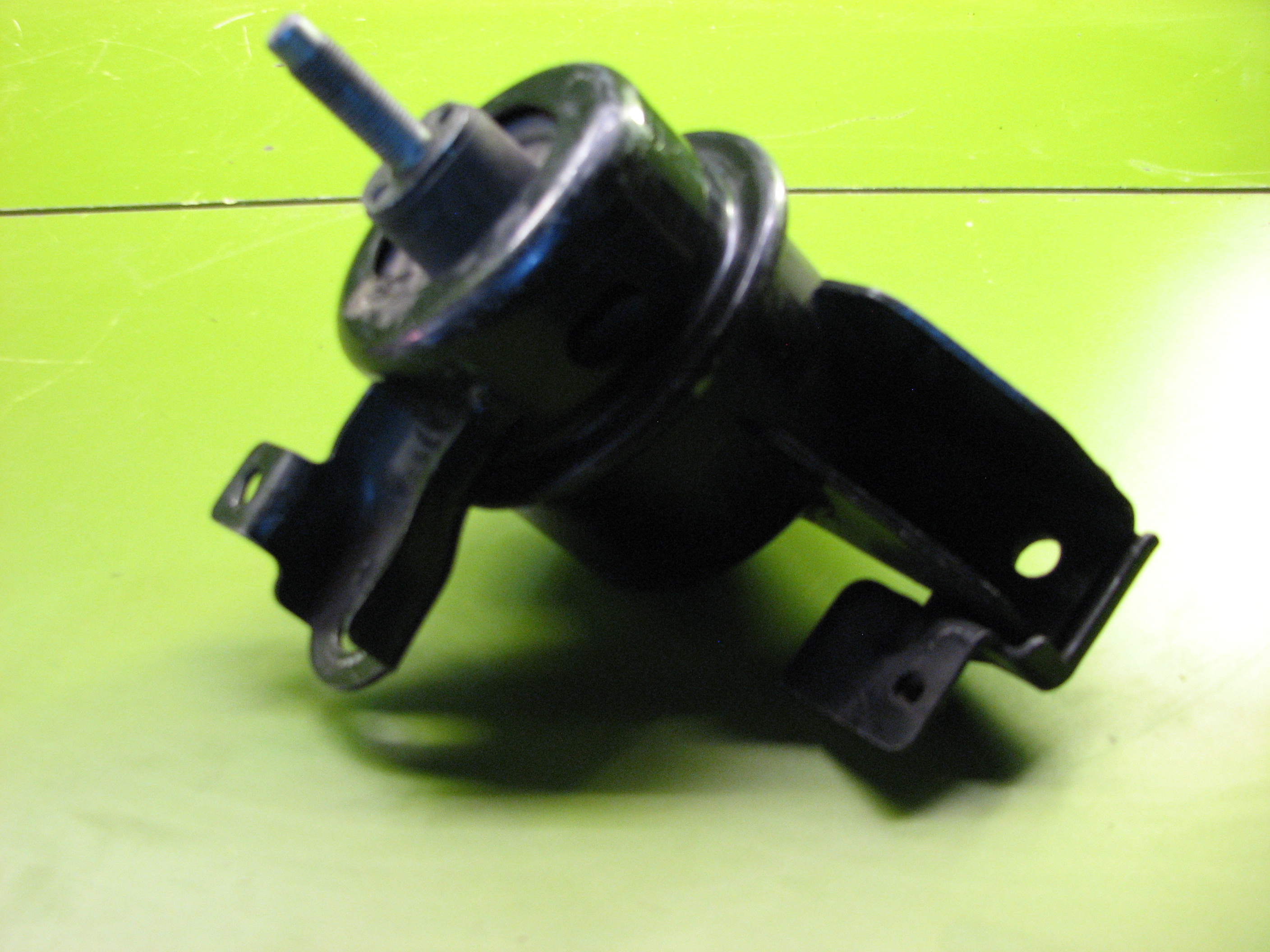 دسته نگهدارنده موتور اپتیما