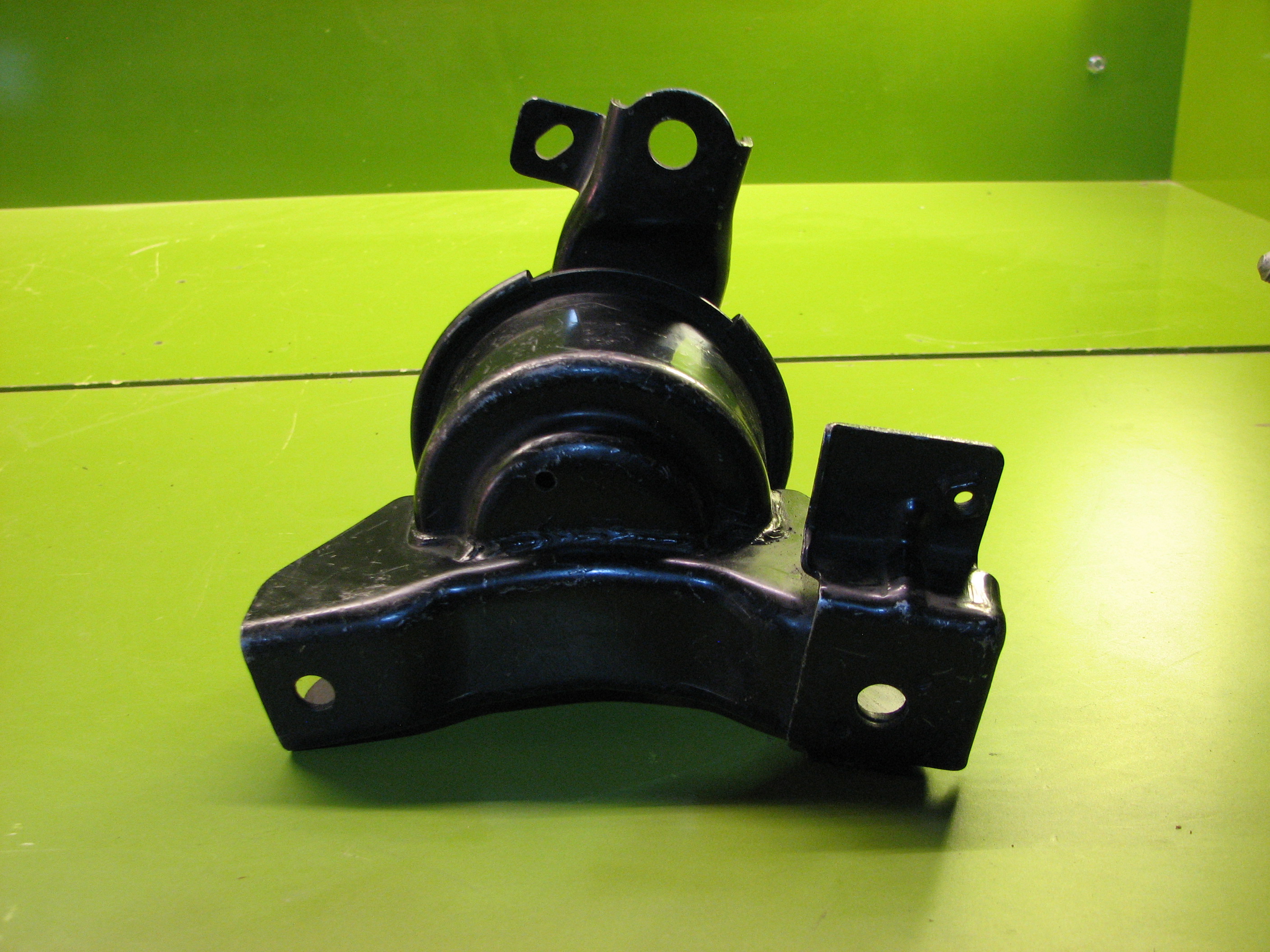 دسته نگهدارنده موتور اپتیما