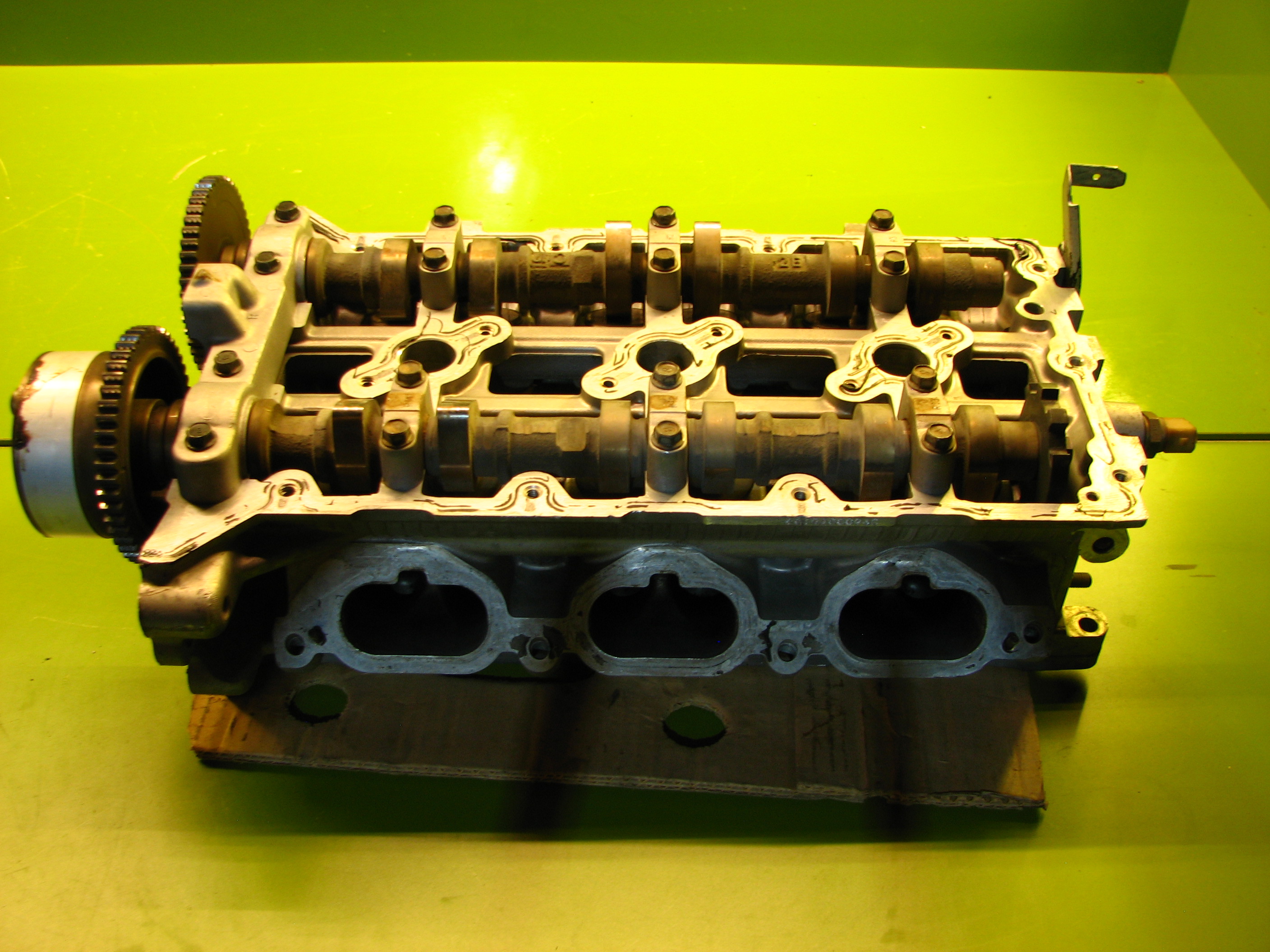 سر سیلندر آزرا - راست - N5