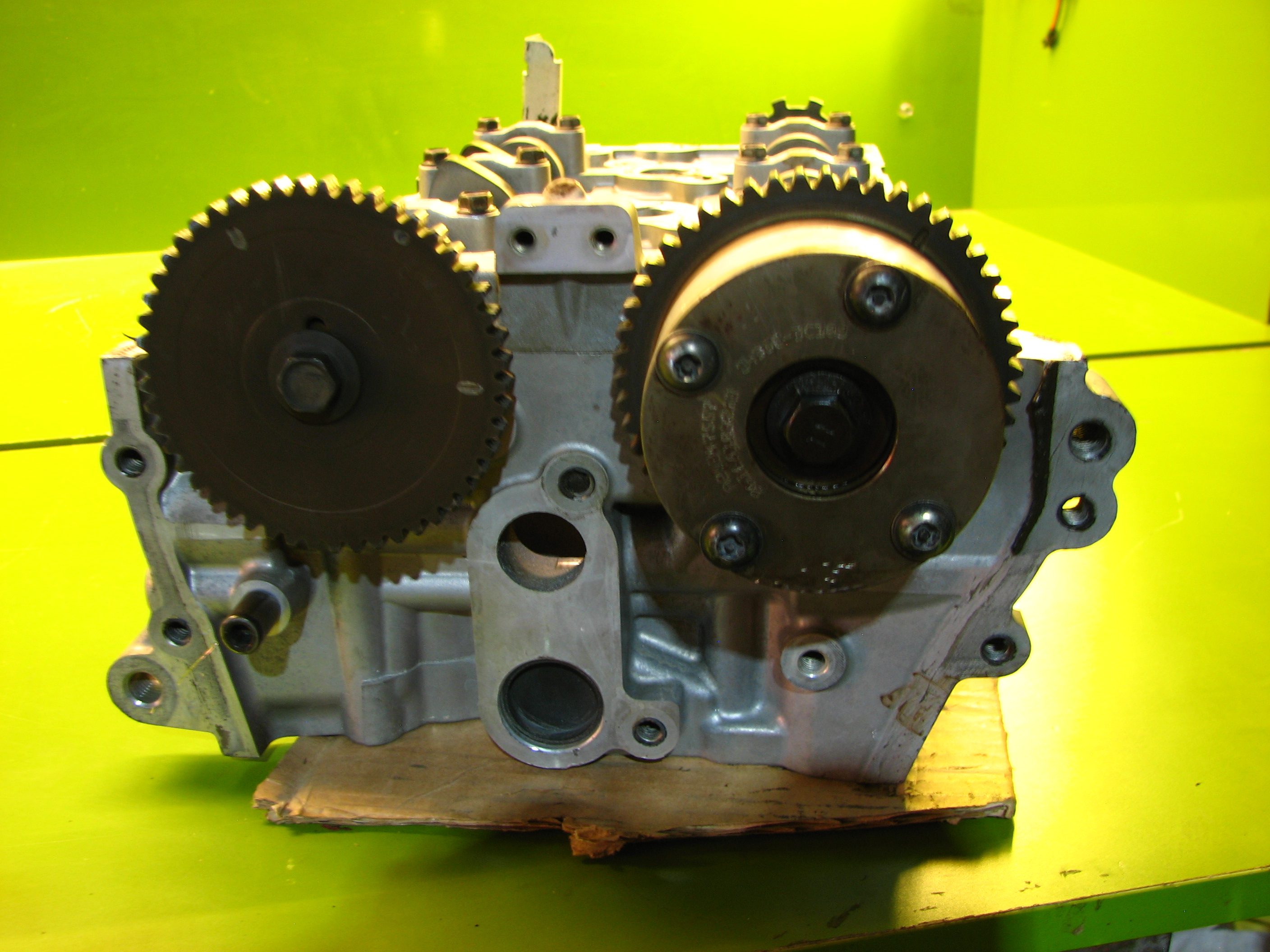 سر سیلندر آزرا - راست - N5