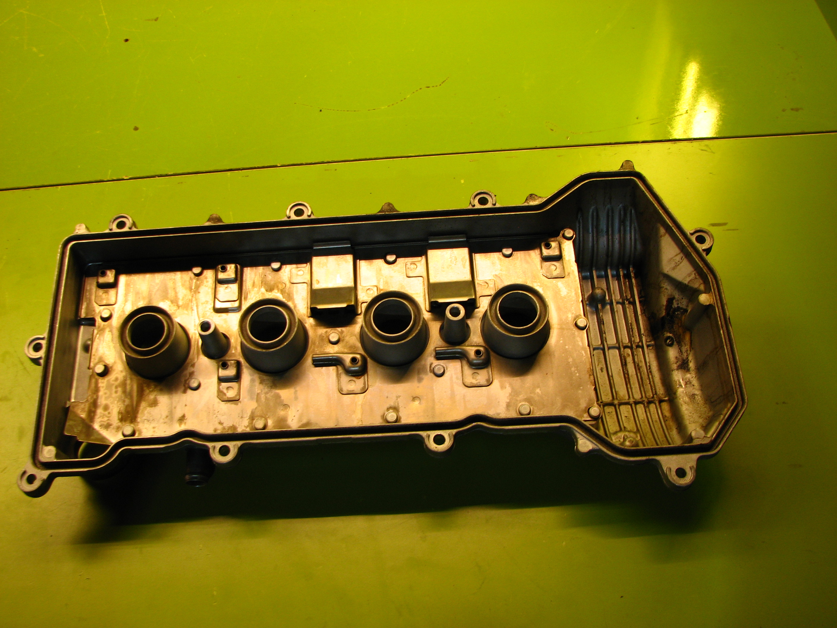 قالپاق سوپاپ تویوتا کرولا