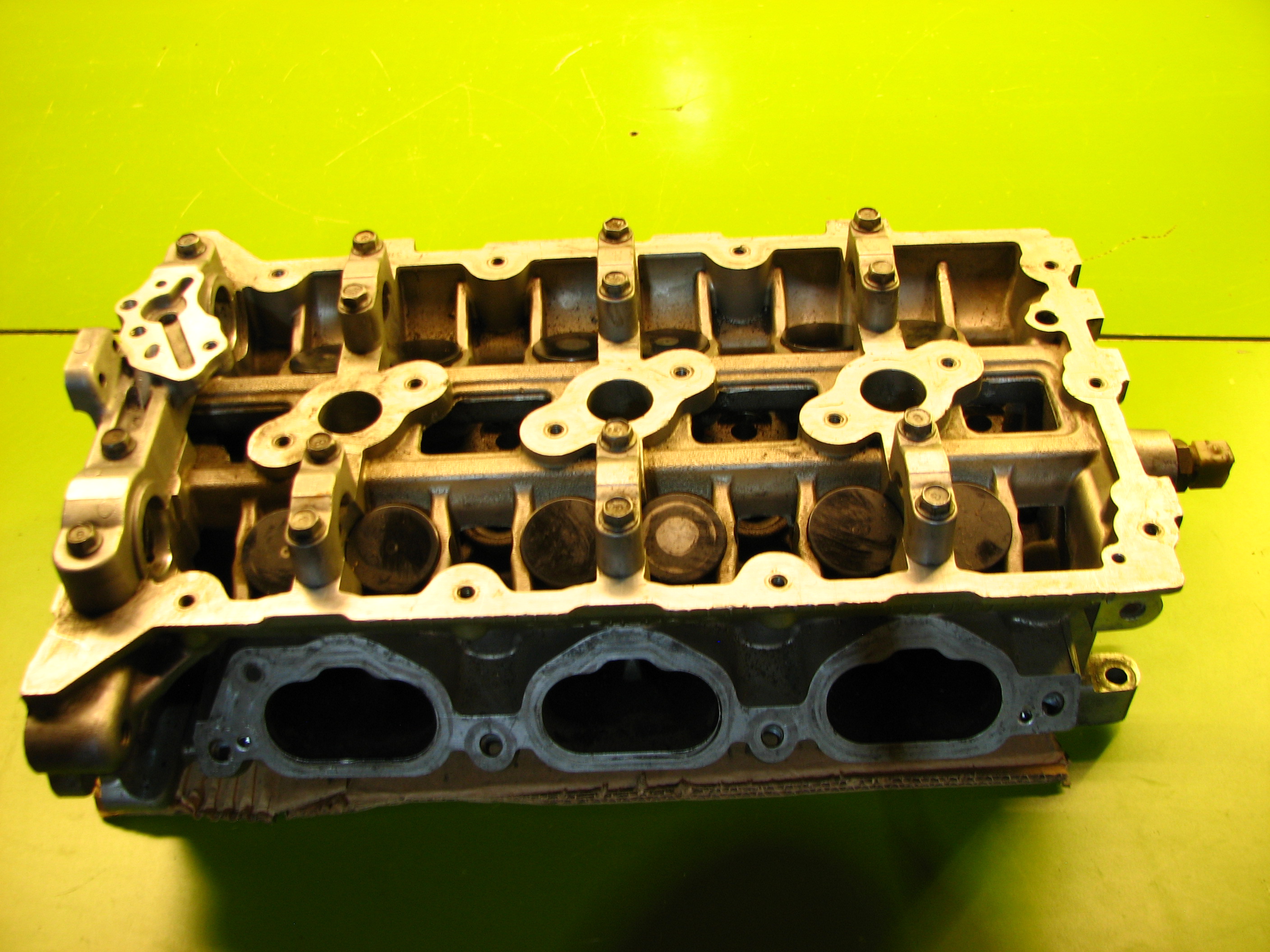 سر سیلندر گرنجور - چپ - N2