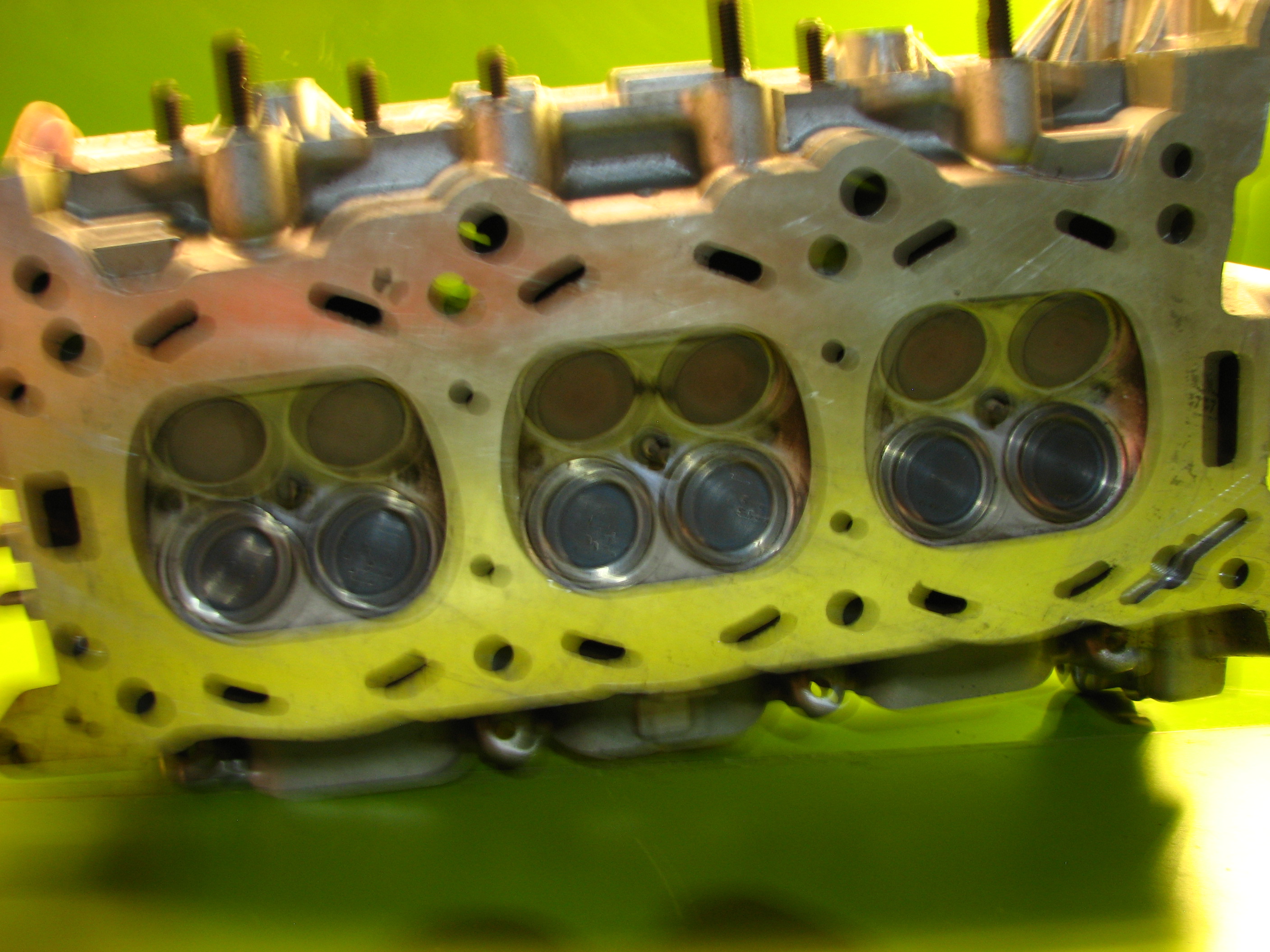 سر سیلندر گرنجور - چپ - N2