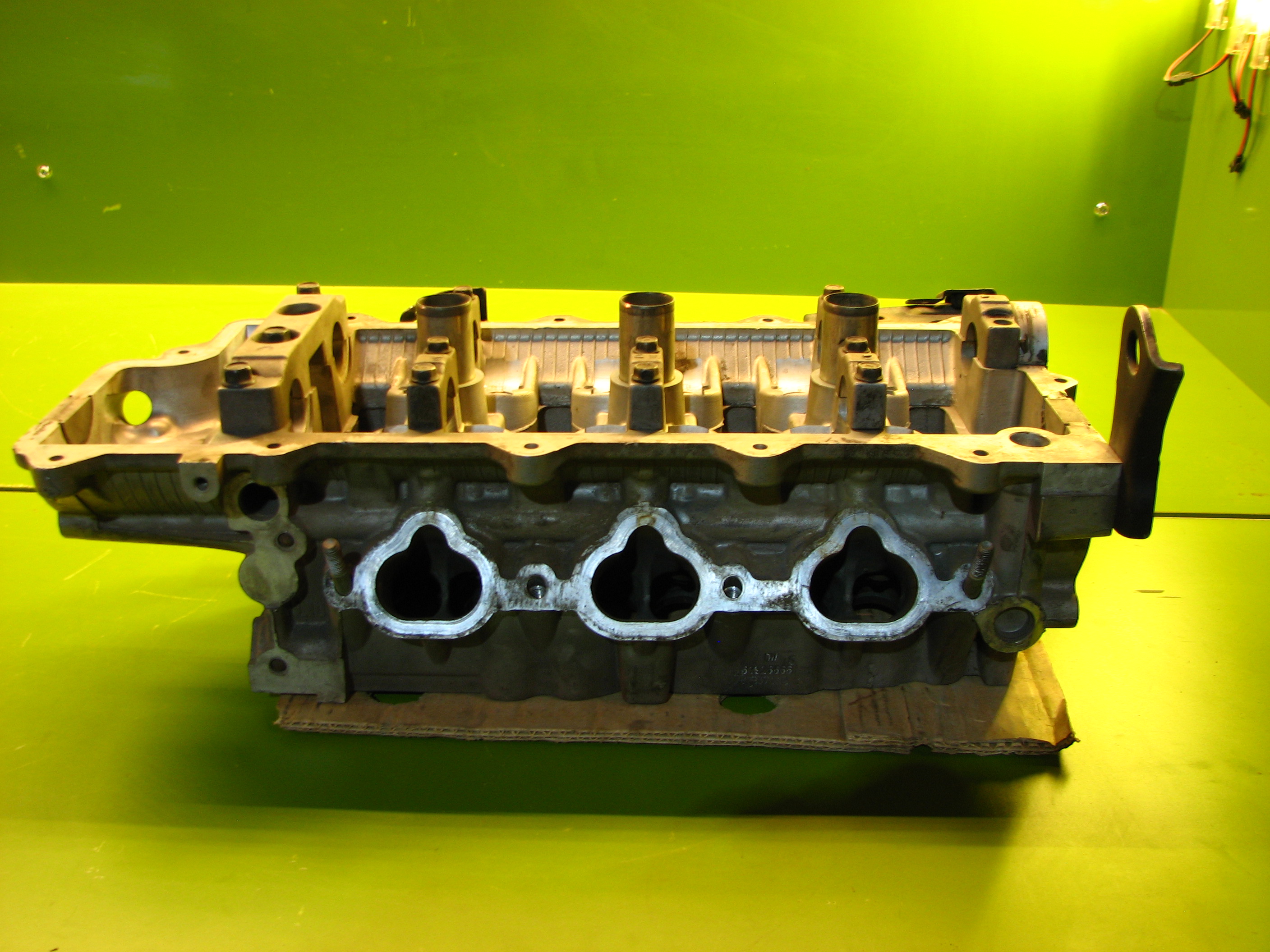 سر سیلندر سانتافه 2/7 - چپ - N3