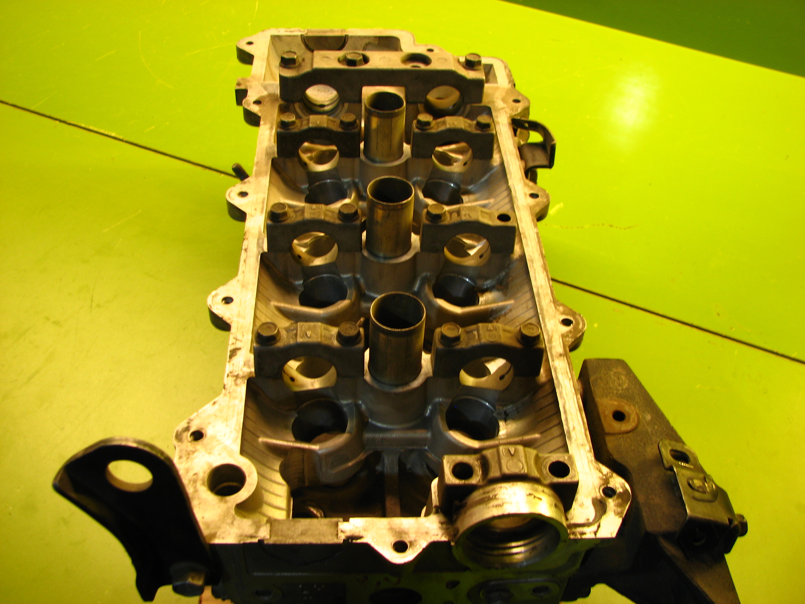 سر سیلندر سانتافه 2/7 - چپ - N3