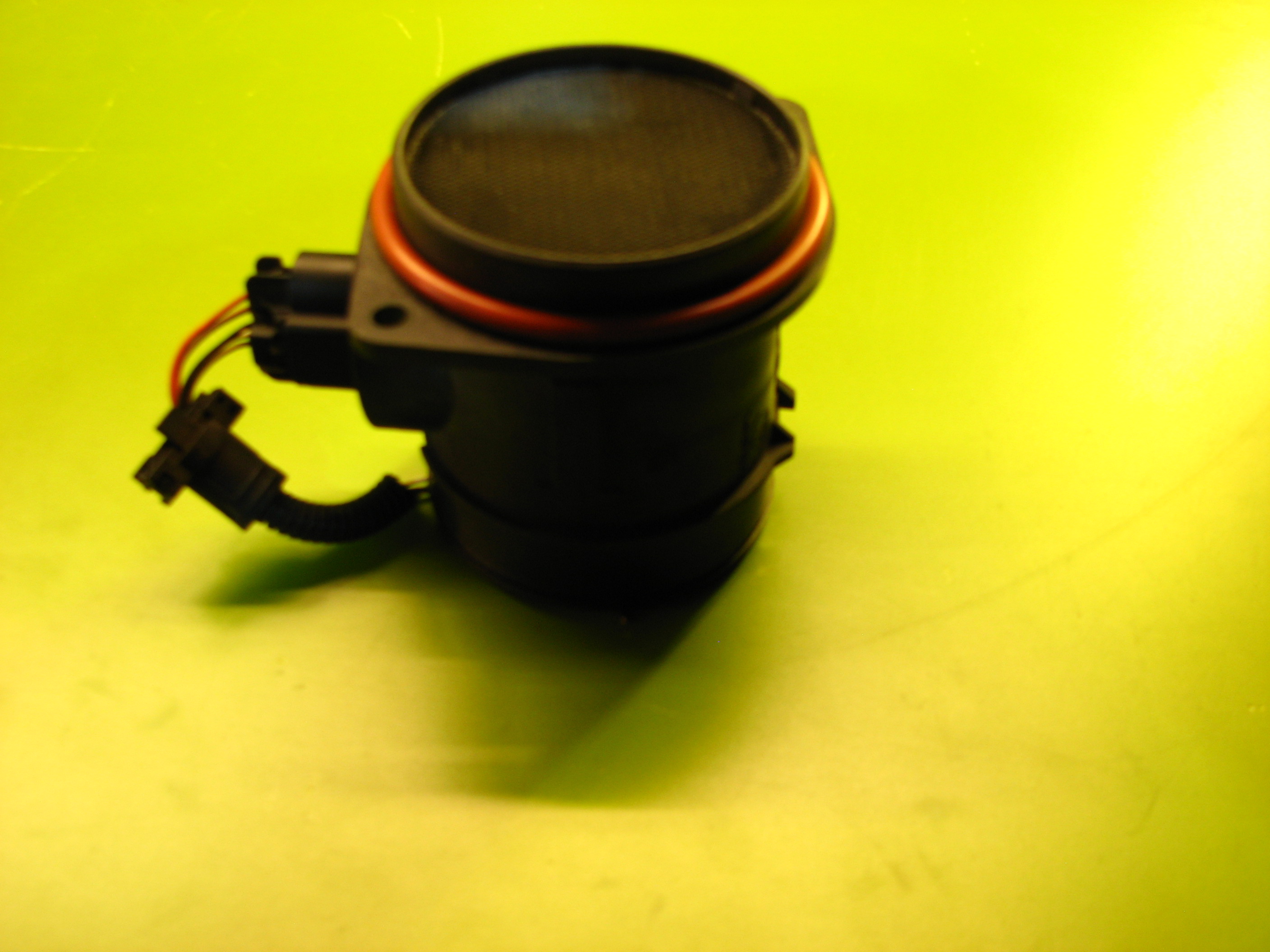 ایرمس (سنسور جریان هوا)  آزرا