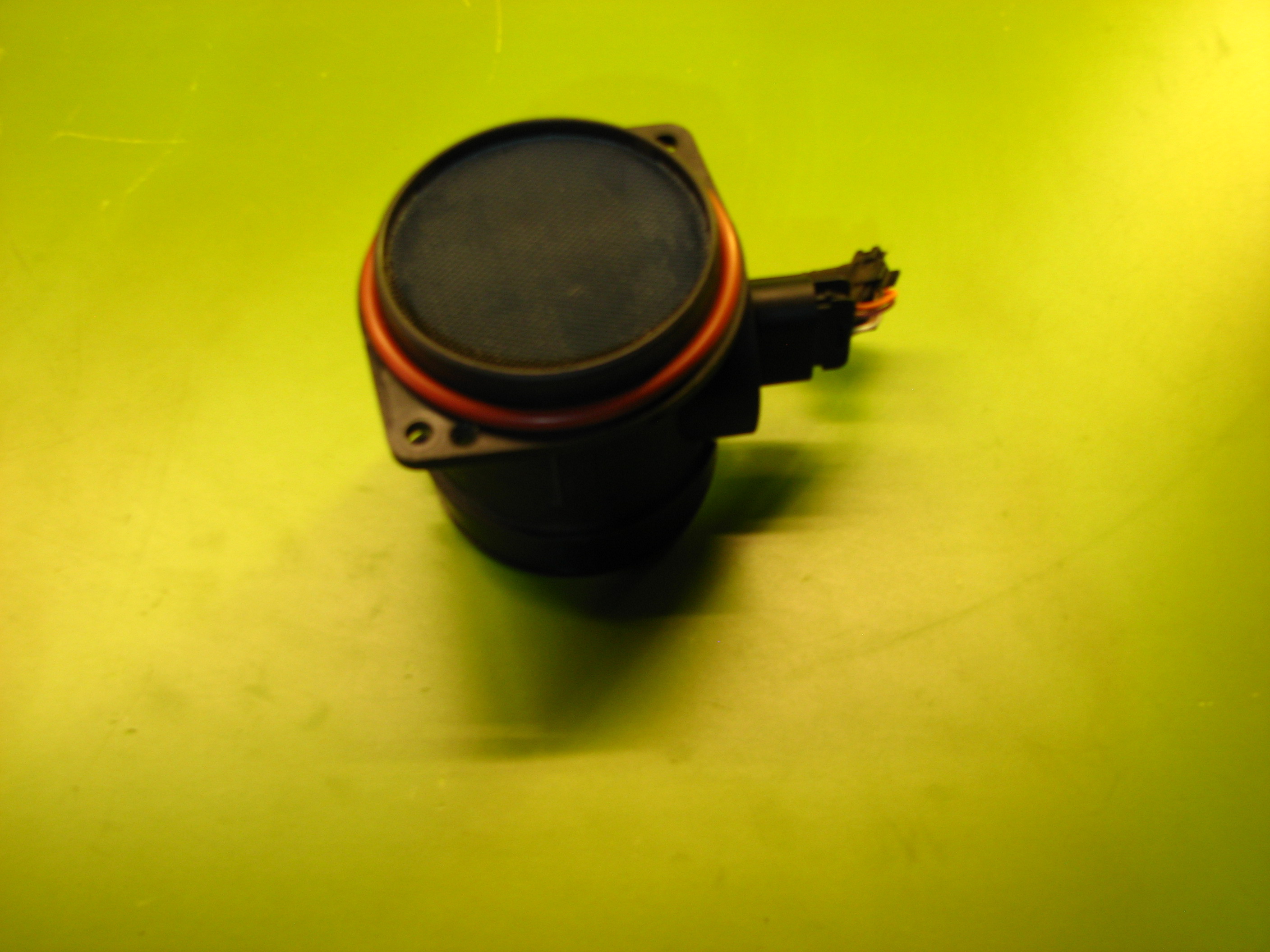 ایرمس (سنسور جریان هوا)  آزرا