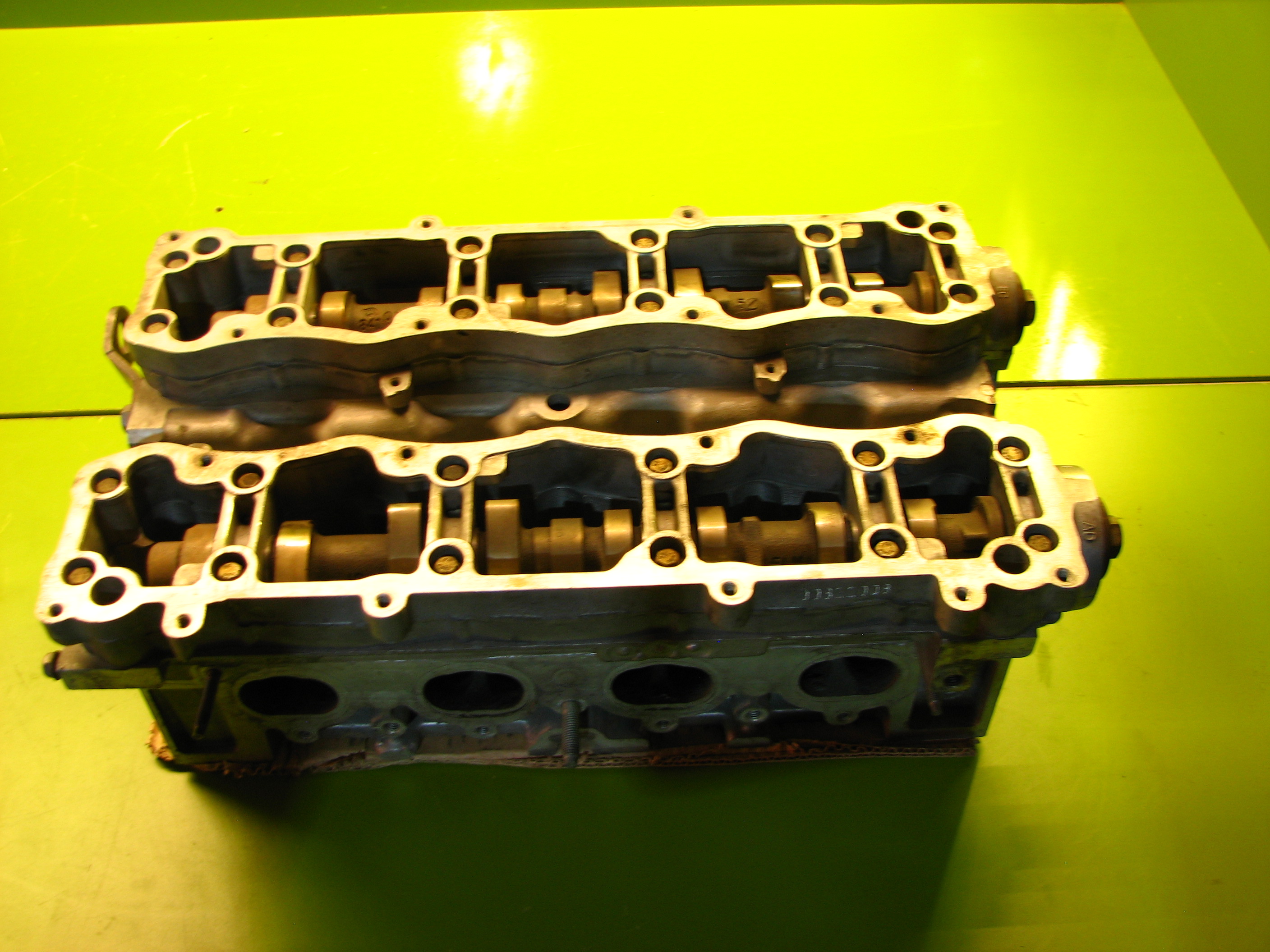 سر سیلندر پژو TU5