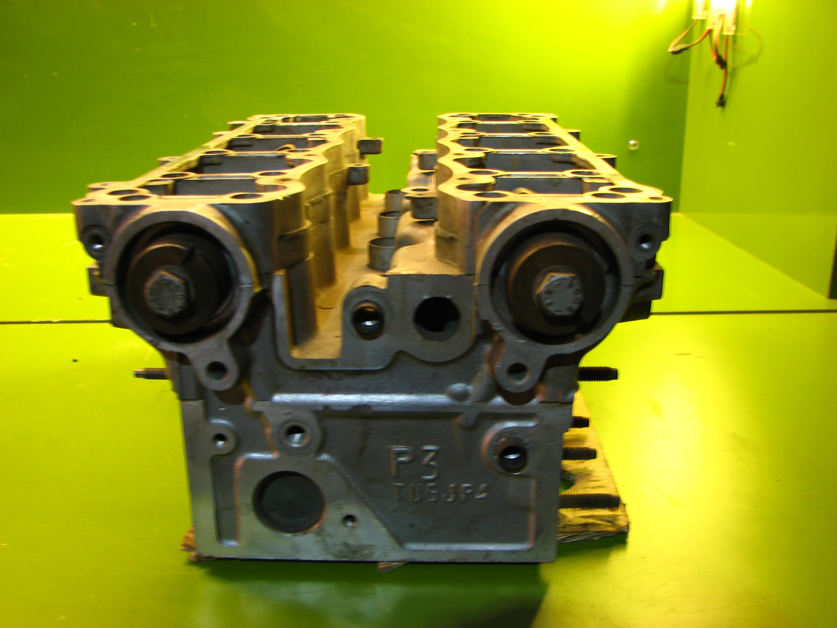 سر سیلندر پژو TU5