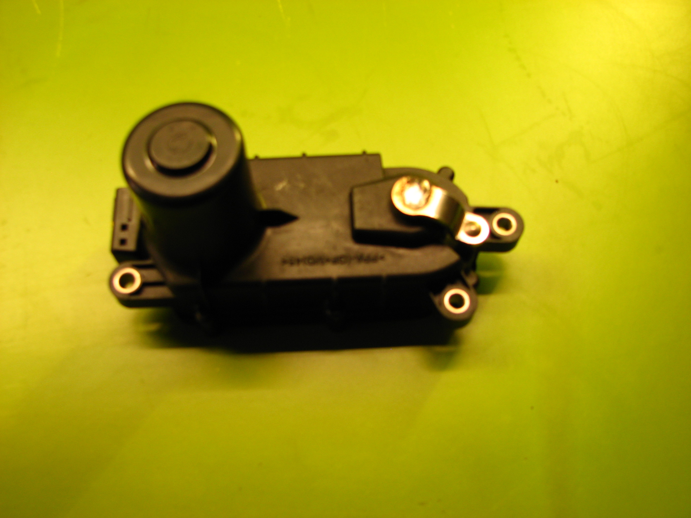 دریچه VCM سانتافه