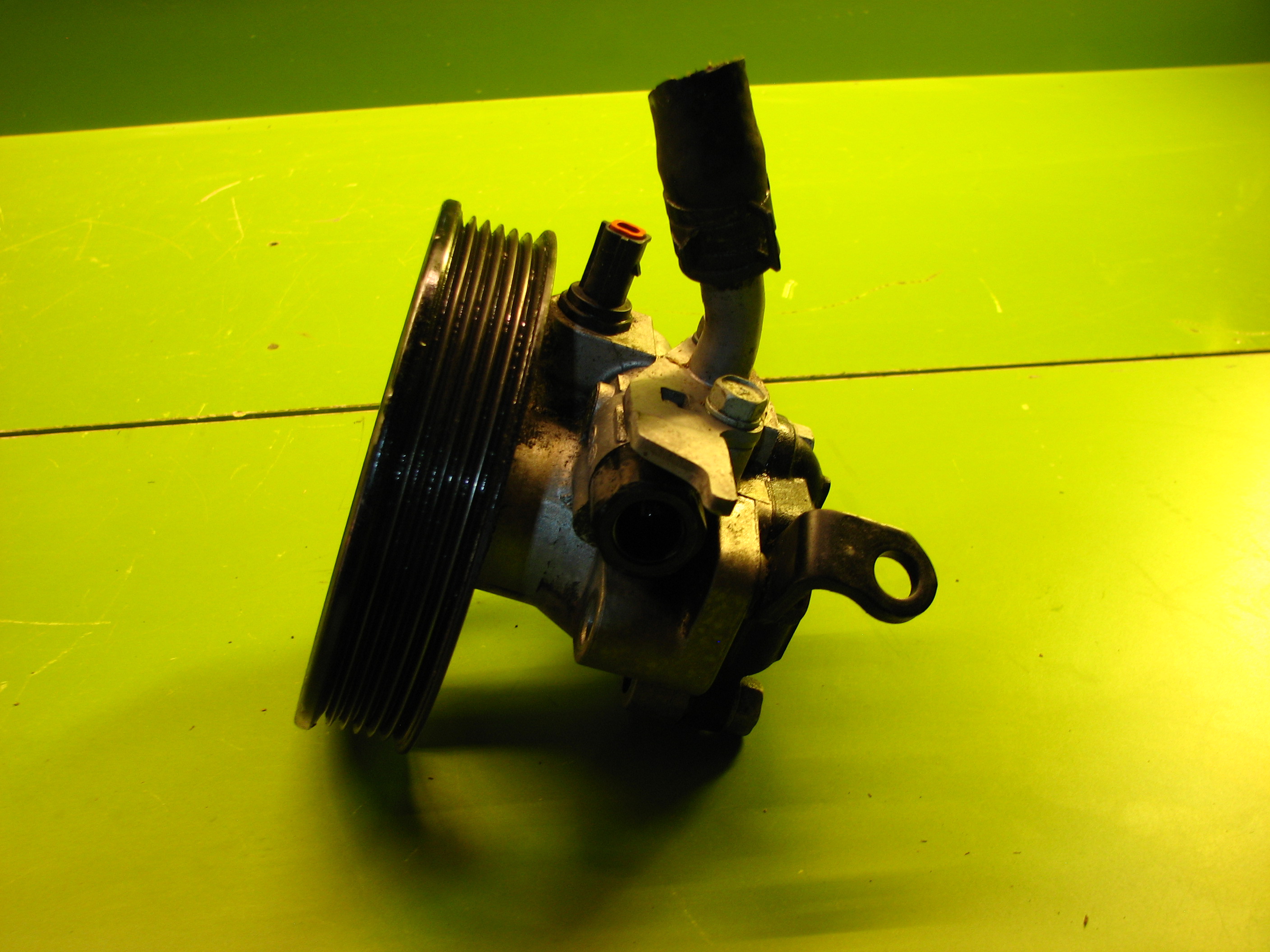 پمپ هیدرولیک سانتافه 2/7