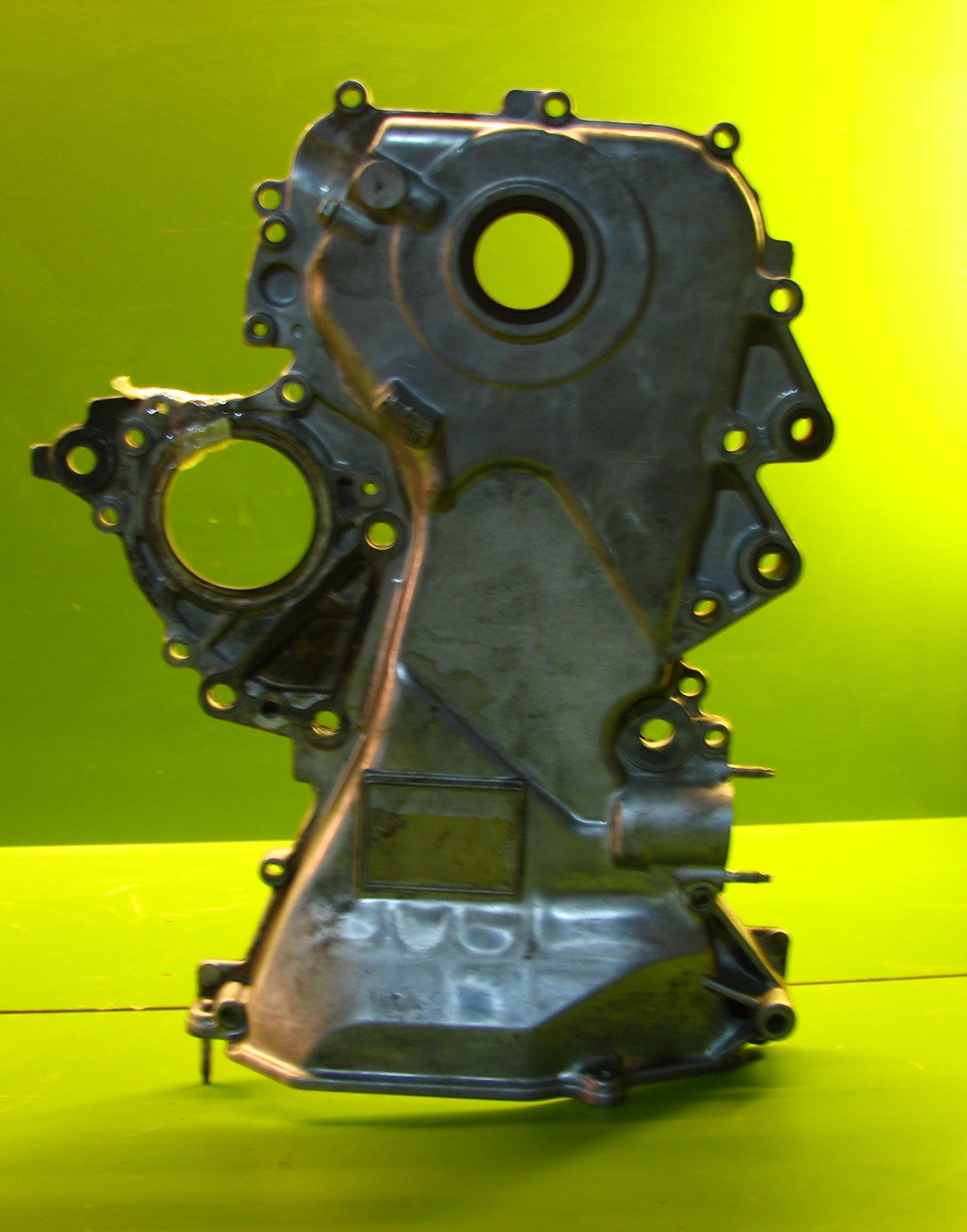 سینی جلو موتور تویوتا کرولا