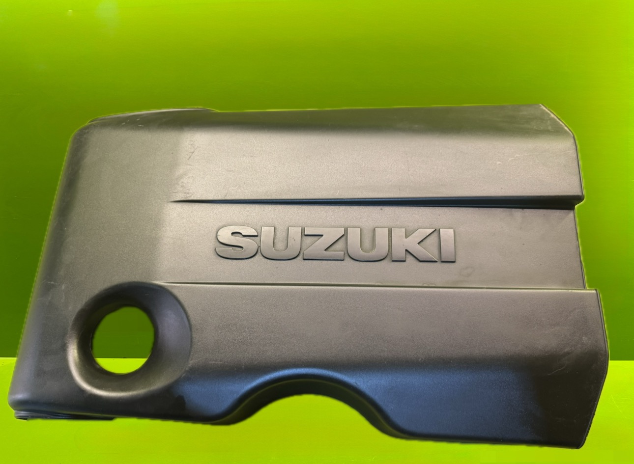 قاب روی موتور سوزوکی ویتارا ۲۴۰۰ -N1