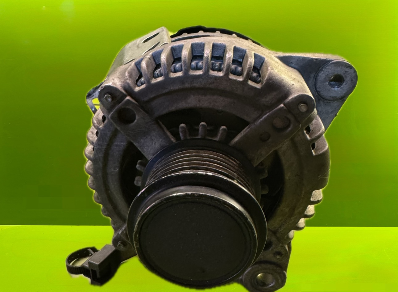 دینام کمری ۲۰۰۸ - N1