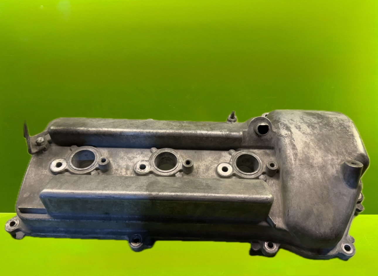 قالپاق 1GR - درب سوپاپ موتور -N1