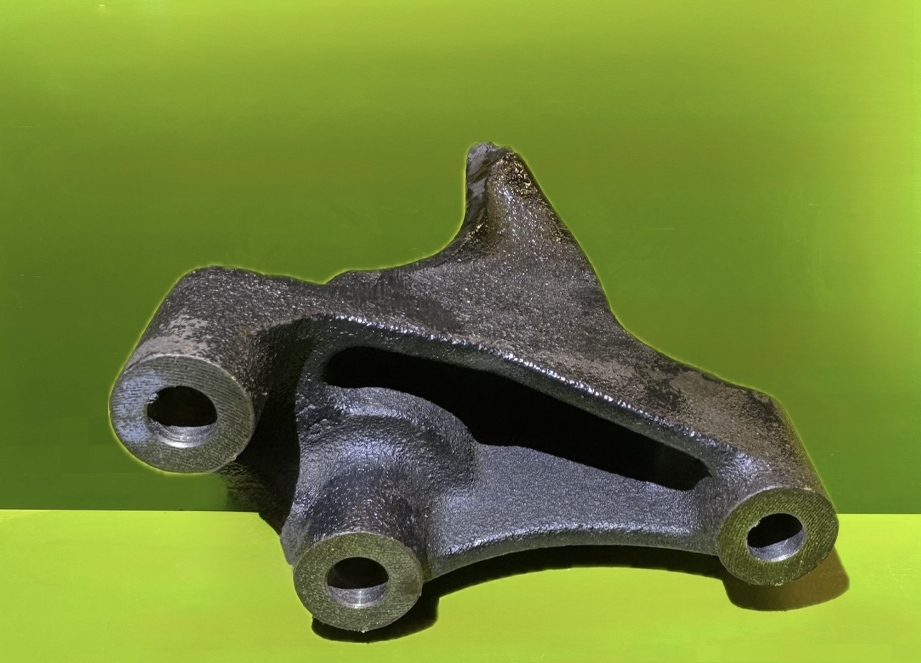 پایه چدنی رابط دسته موتور سینی جلوی کمری 2008 - N1