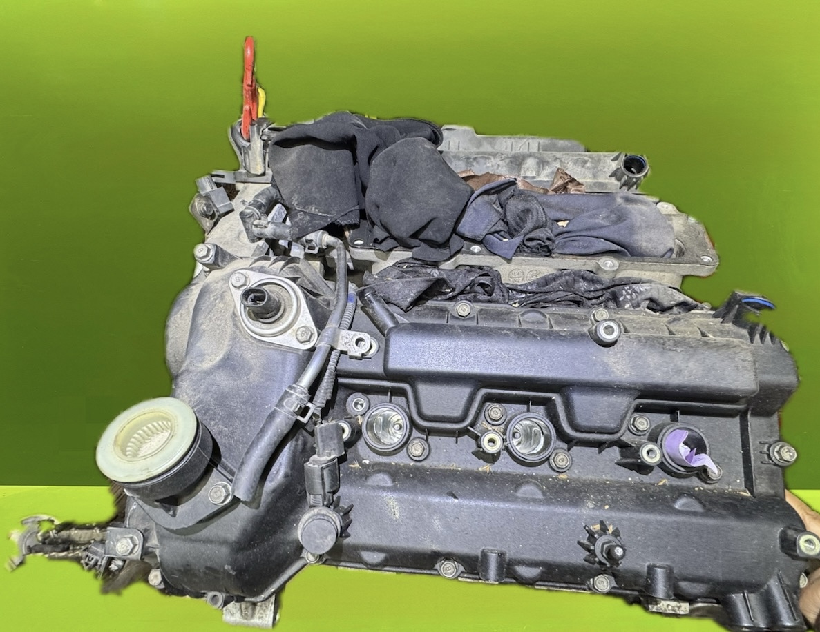 موتور جنسیس کوپه 