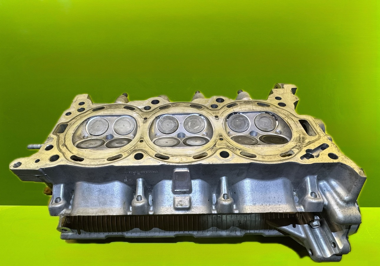 سر سیلندر آزرا - راست - N10