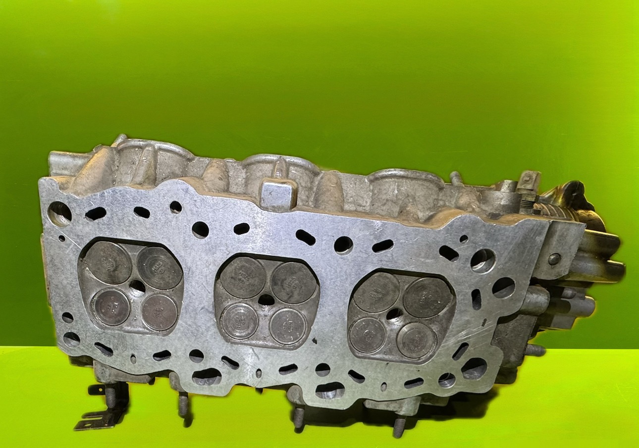 سر سیلندر سانتافه 2/7 - راست - N9