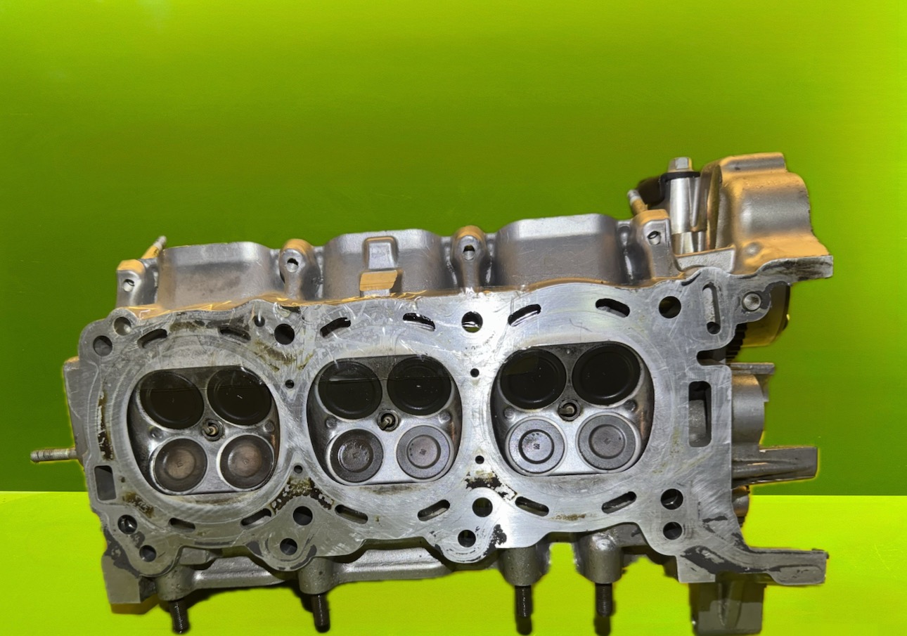 سر سیلندر آزرا - چپ - N11