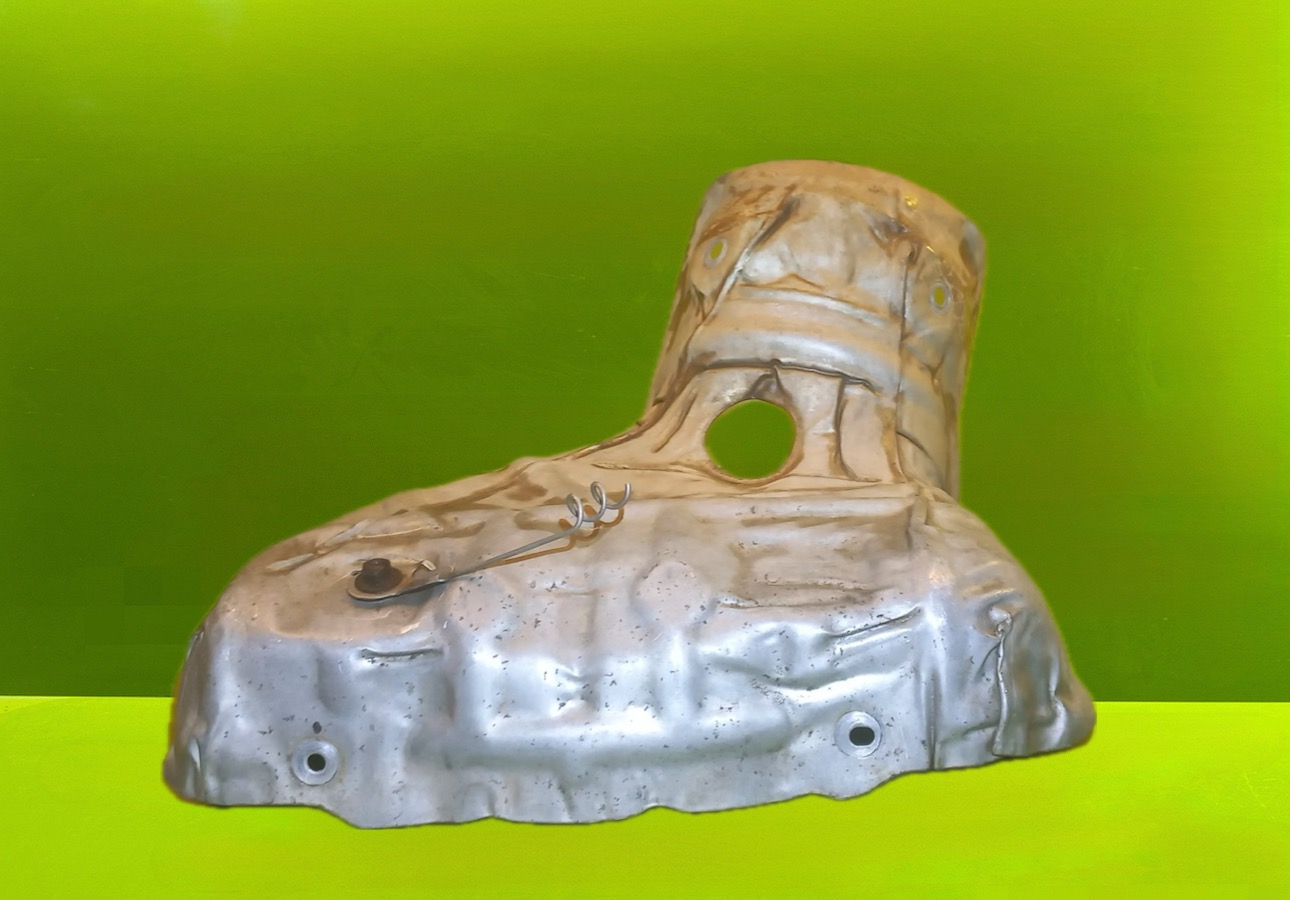 قاب حرارتی روی اگزوز مزدا3 _ N1