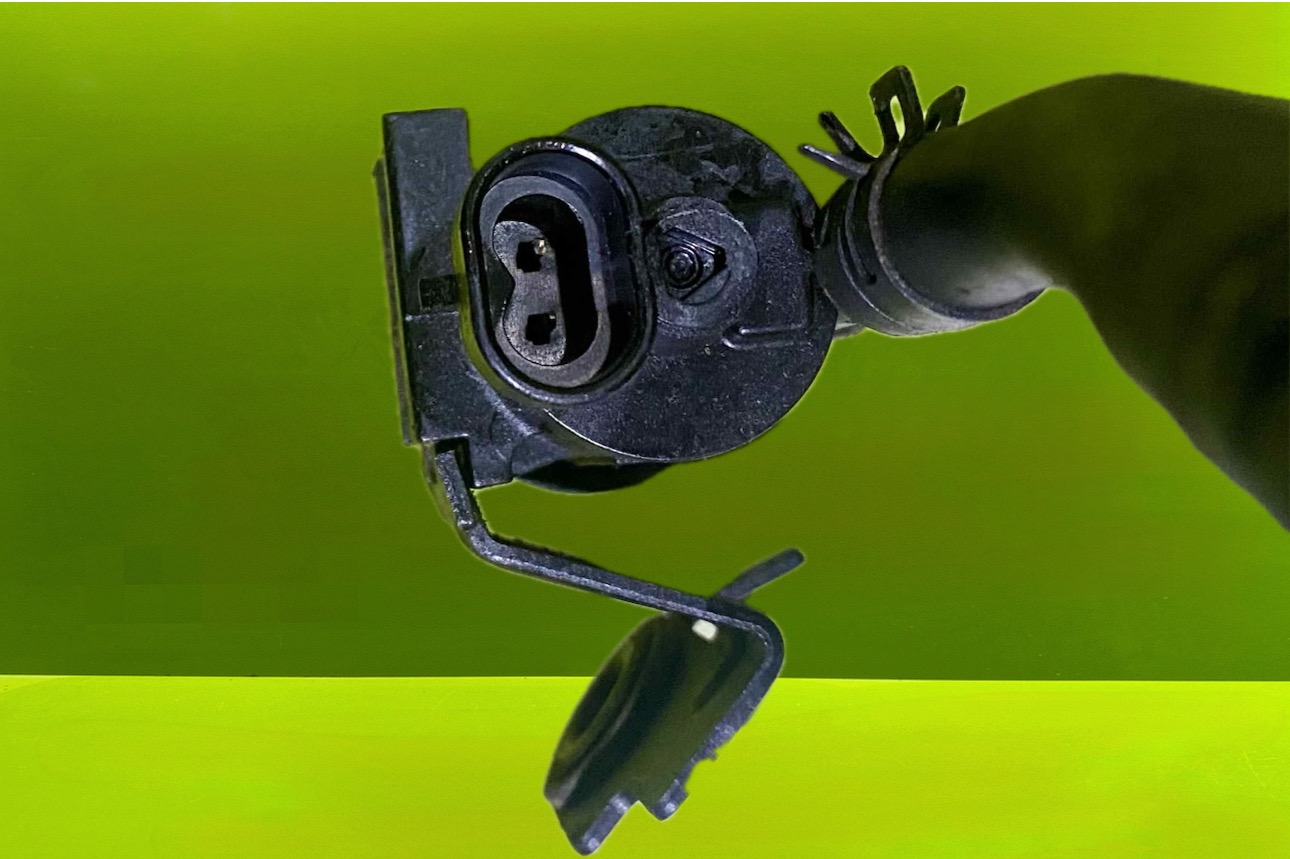 شیر کنیستر آزرا - N1