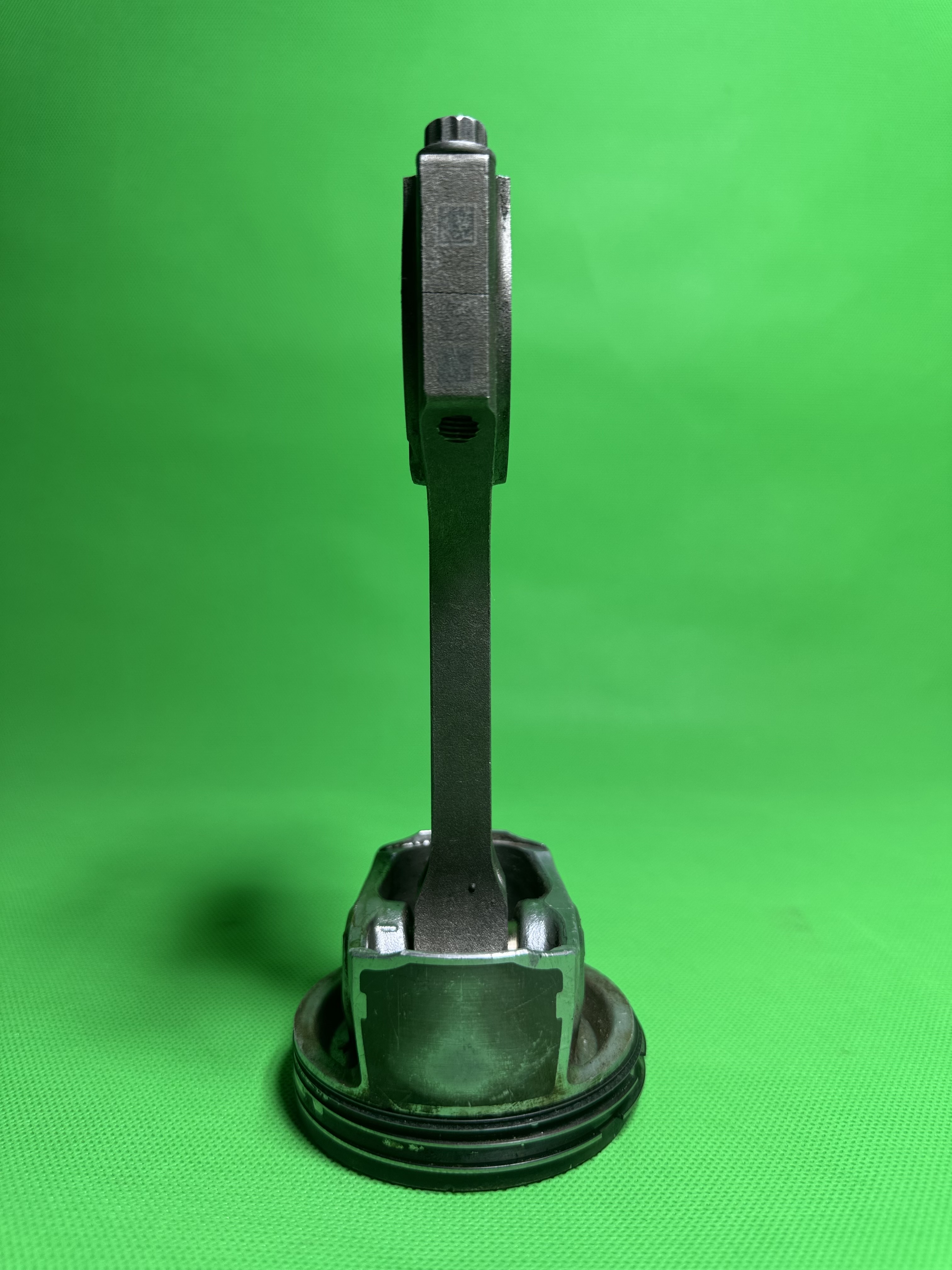 شاتون و پیستون تیگو 7 