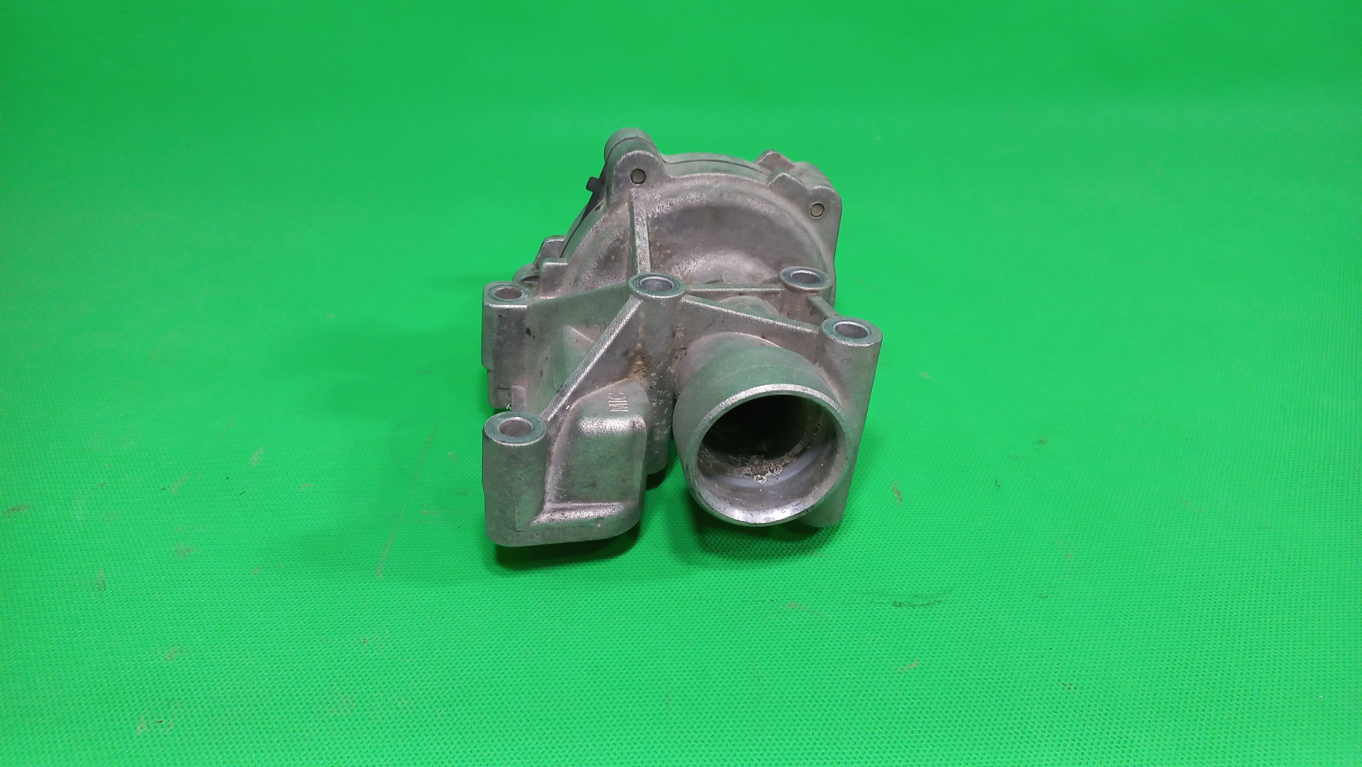 واتر پمپ هیوندا و کیا 4 سیلندر