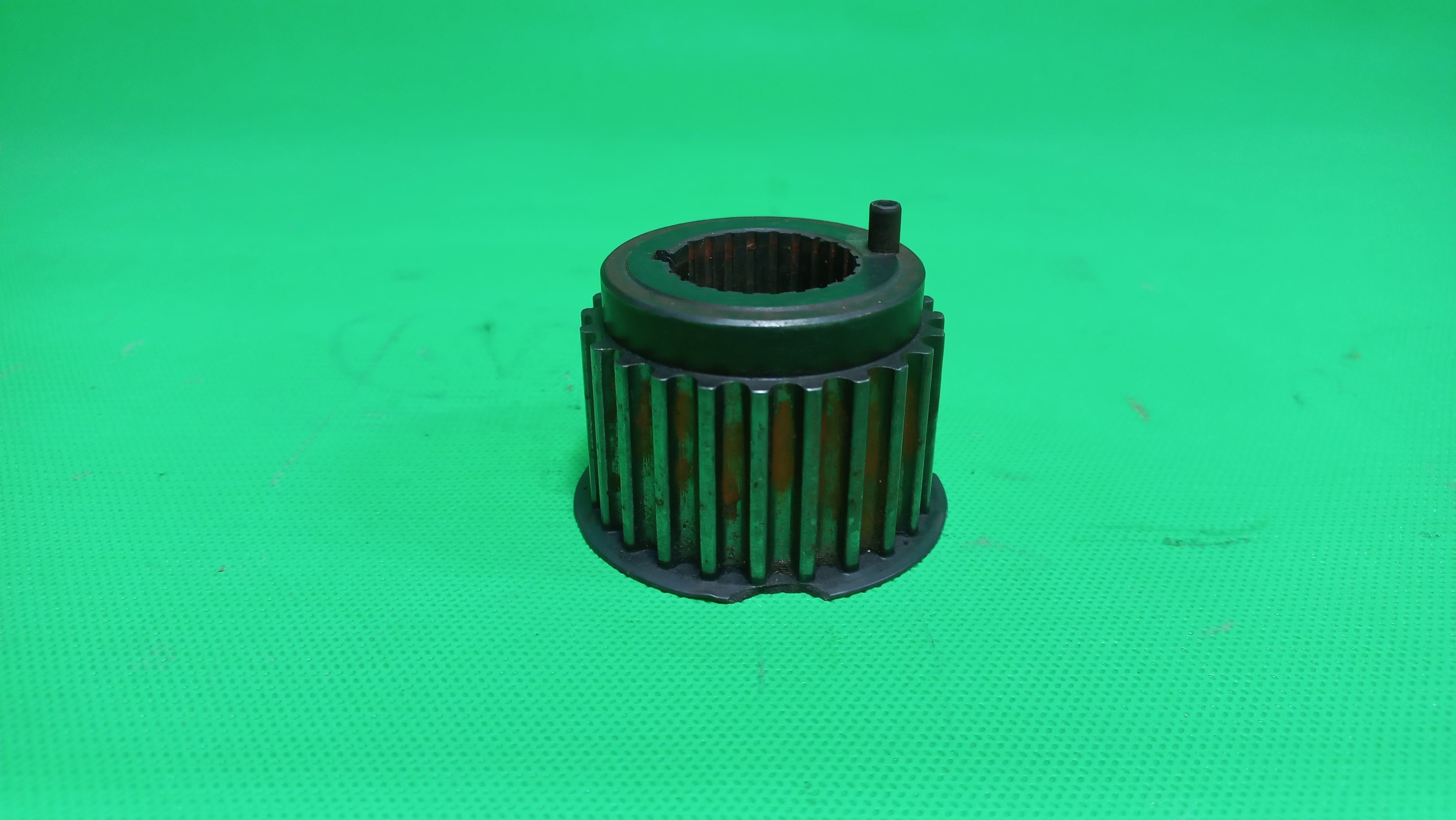 دنده تایمینگ سر میل لنگ سانتافه 2/7