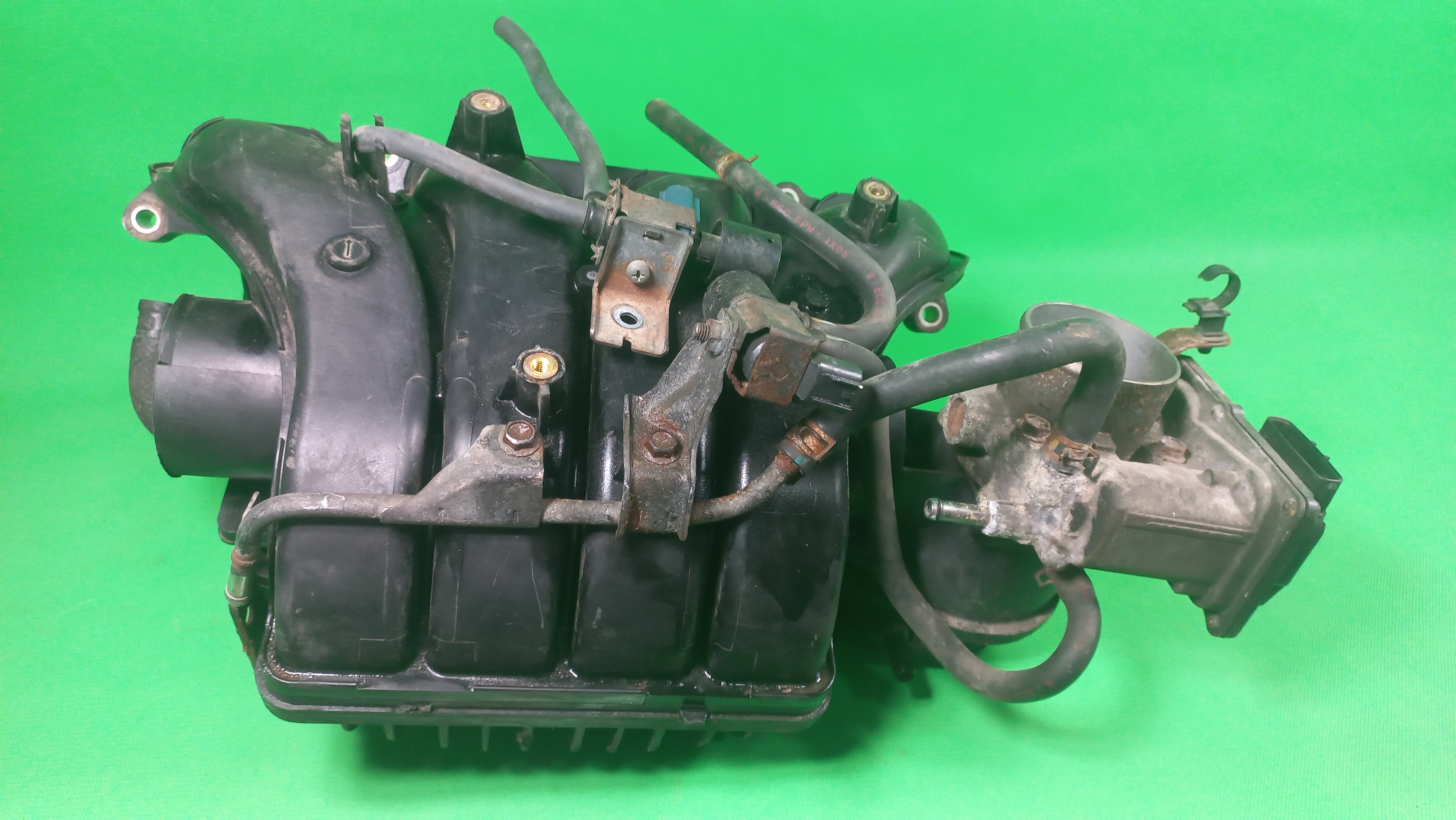 منیفولد ویتارا با دریچه گاز