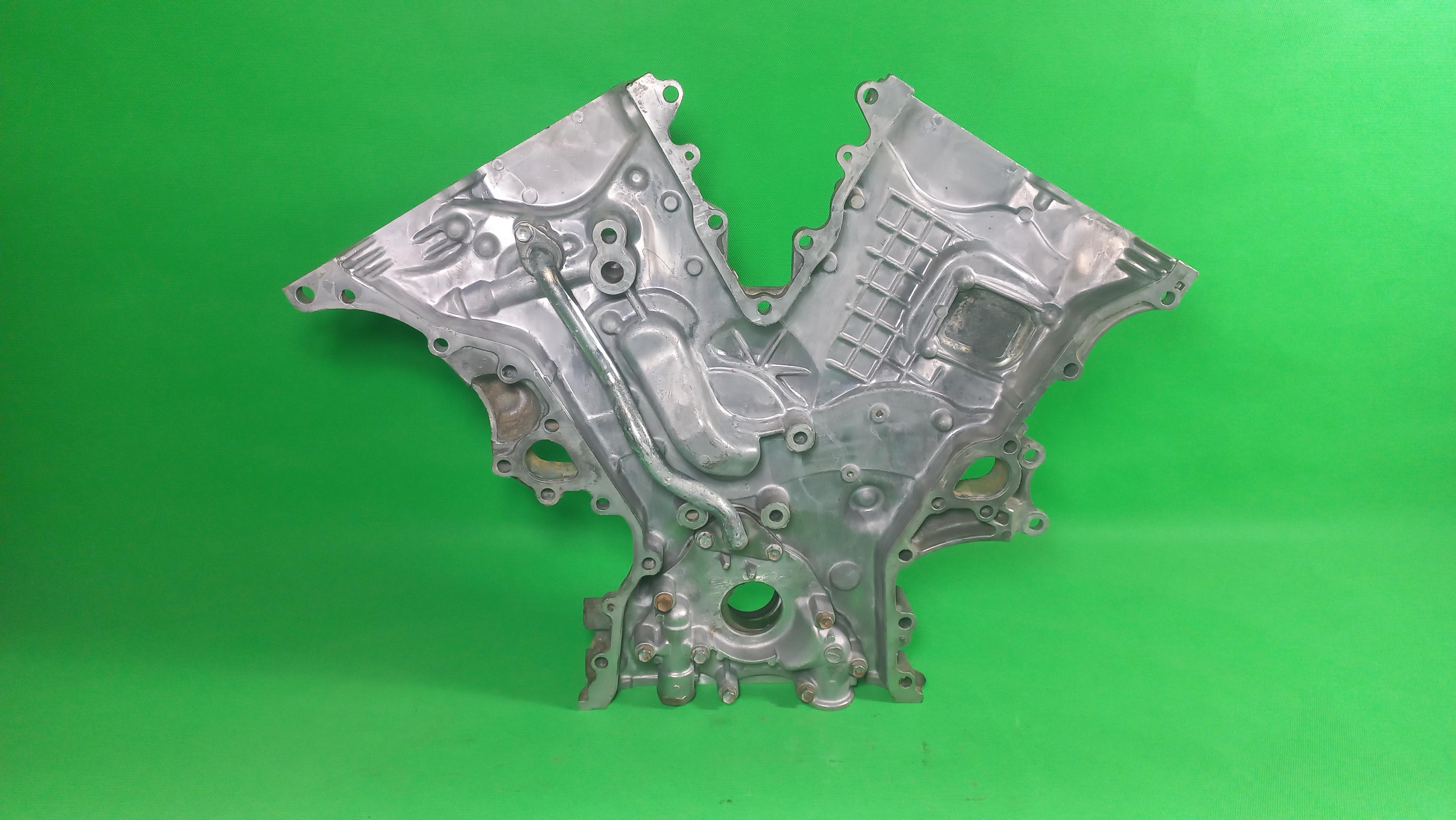 سینی جلو موتور لندکروز و پرادو