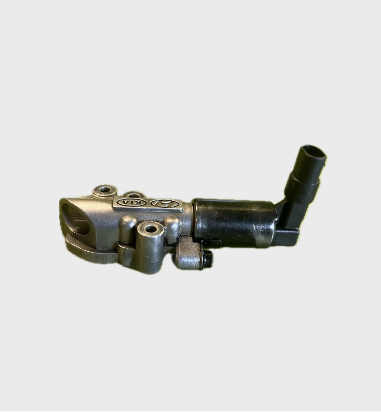 OCV موتور هیوندا و کیا 6 سیلندر سوکت مشکی 24360-3O811 